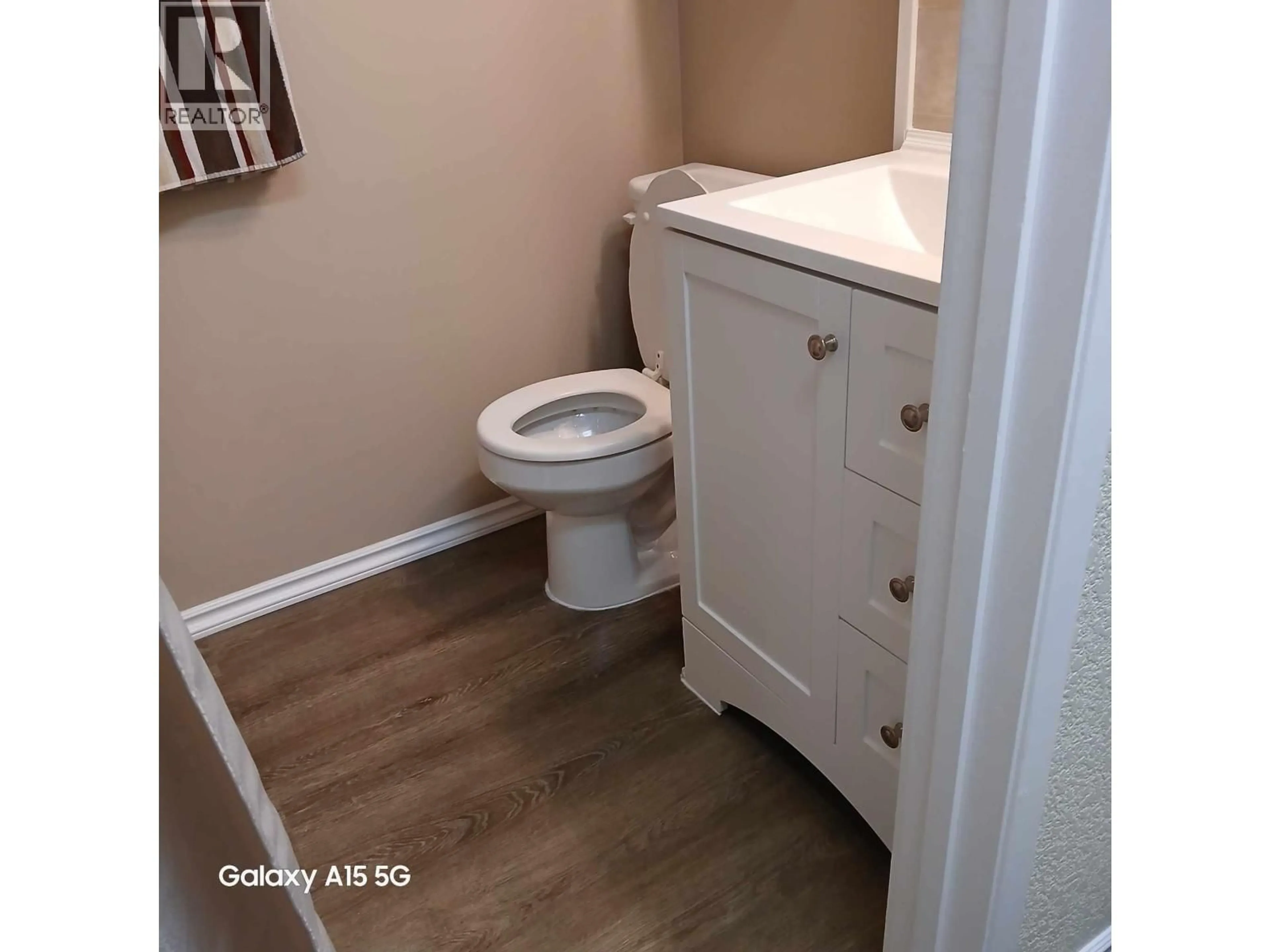 Standard bathroom, unknown for 217 CRYSDALE DRIVE, Mackenzie British Columbia V0J2C0