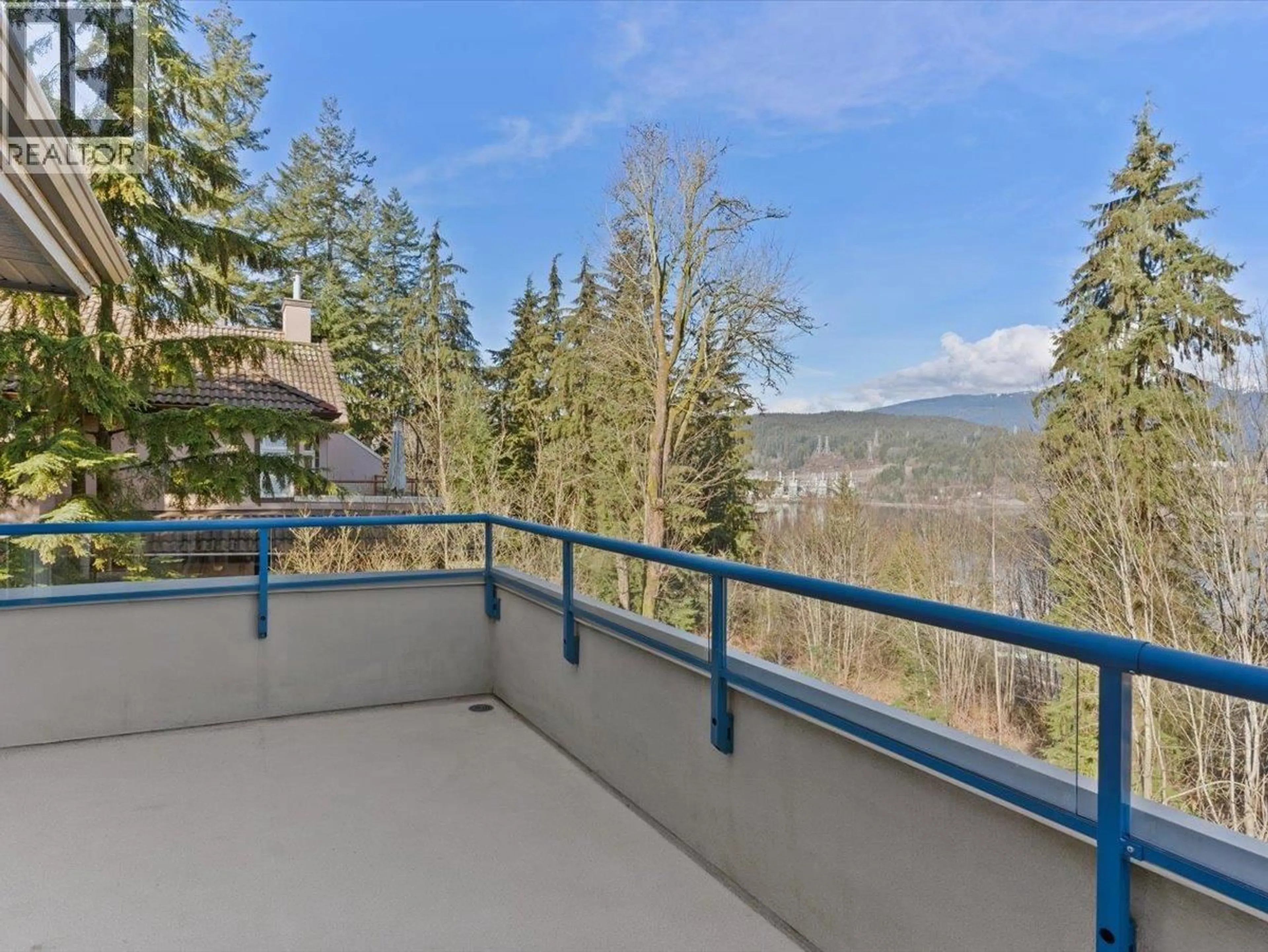 Balcony in the apartment, mountain view for 62 SHORELINE CIRCLE, Port Moody British Columbia V3N0H2