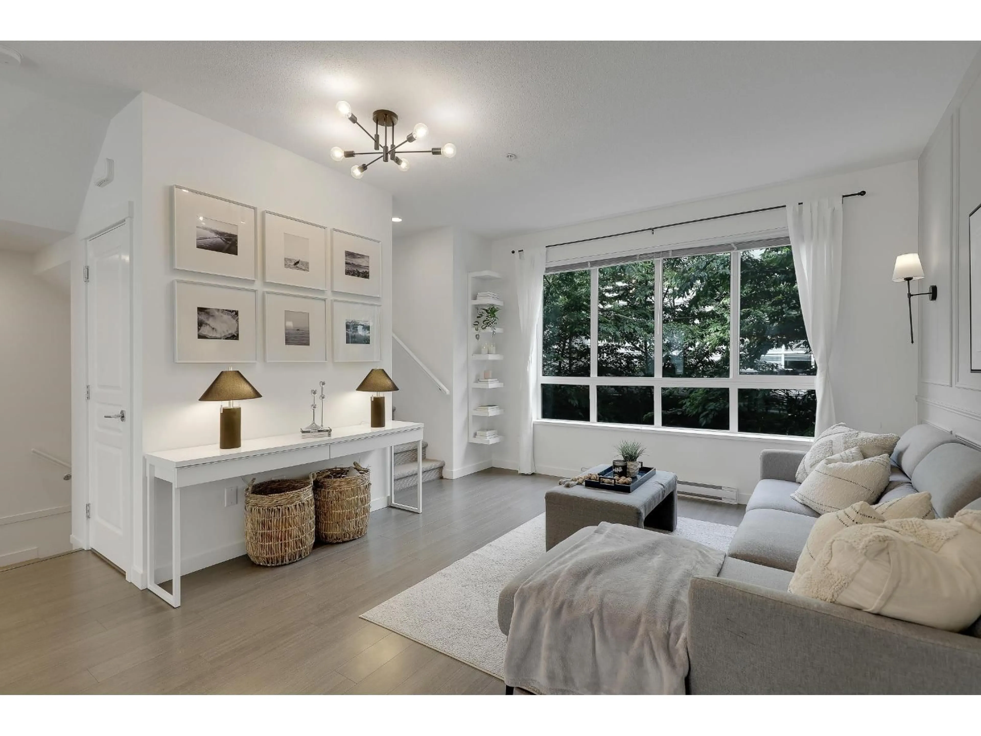 Living room with furniture, unknown for 52 - 8138 204, Langley British Columbia V2Y0T4