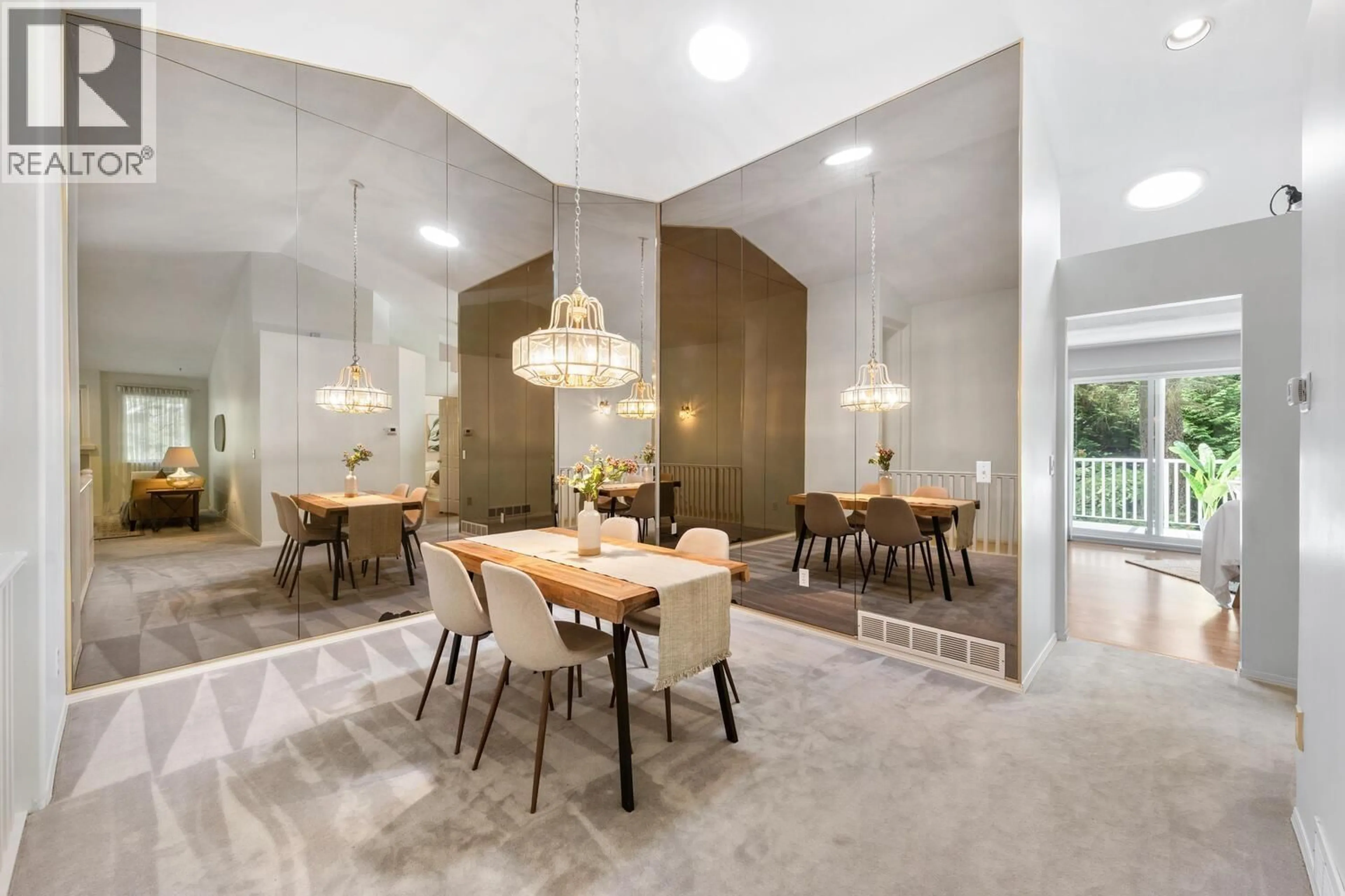 Dining room, ceramic/tile floor for 105 - 101 PARKSIDE DRIVE, Port Moody British Columbia V3H4W6