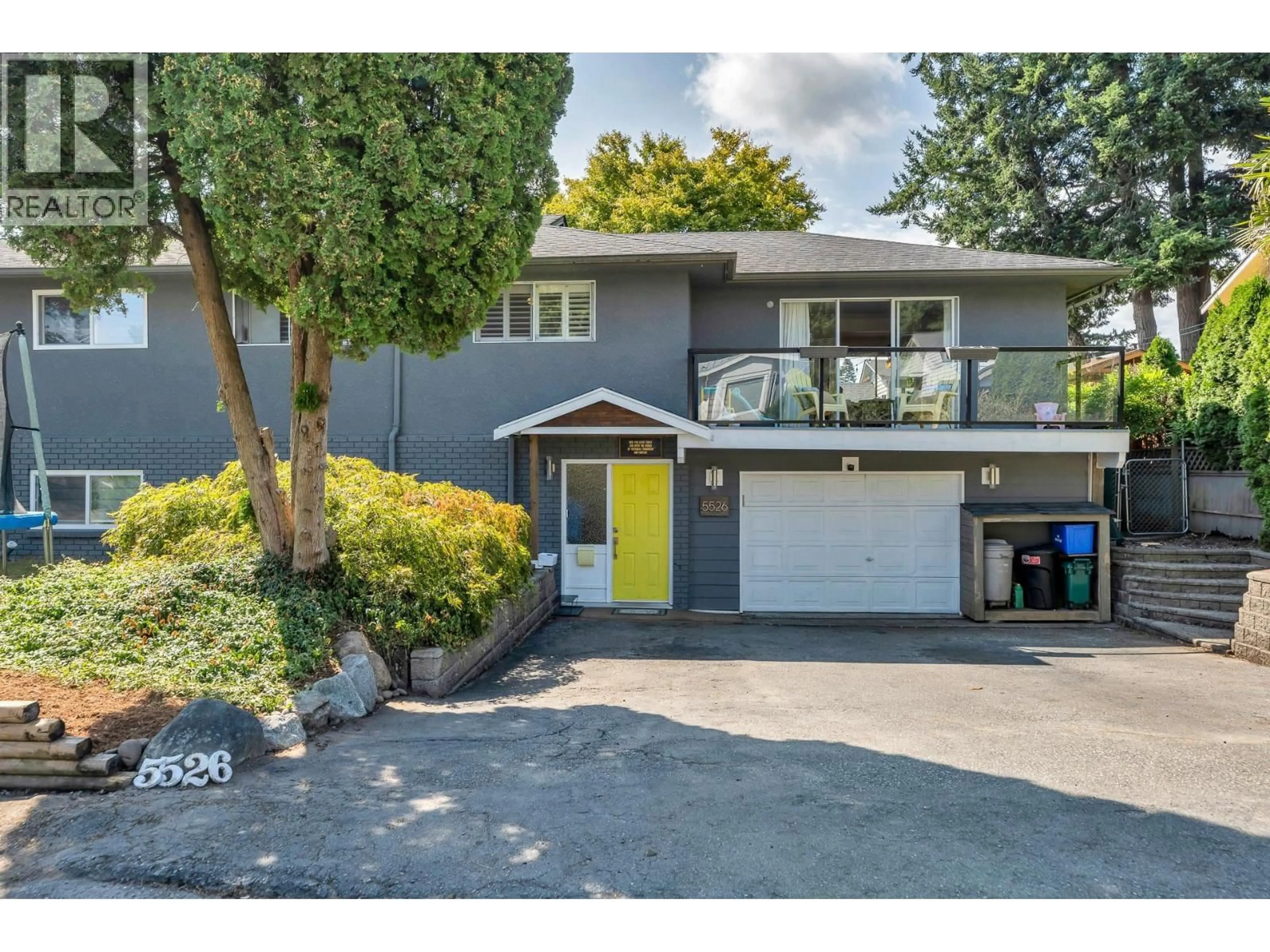 Home with vinyl exterior material, street for 5526 6A AVENUE, Delta British Columbia V4M1P6