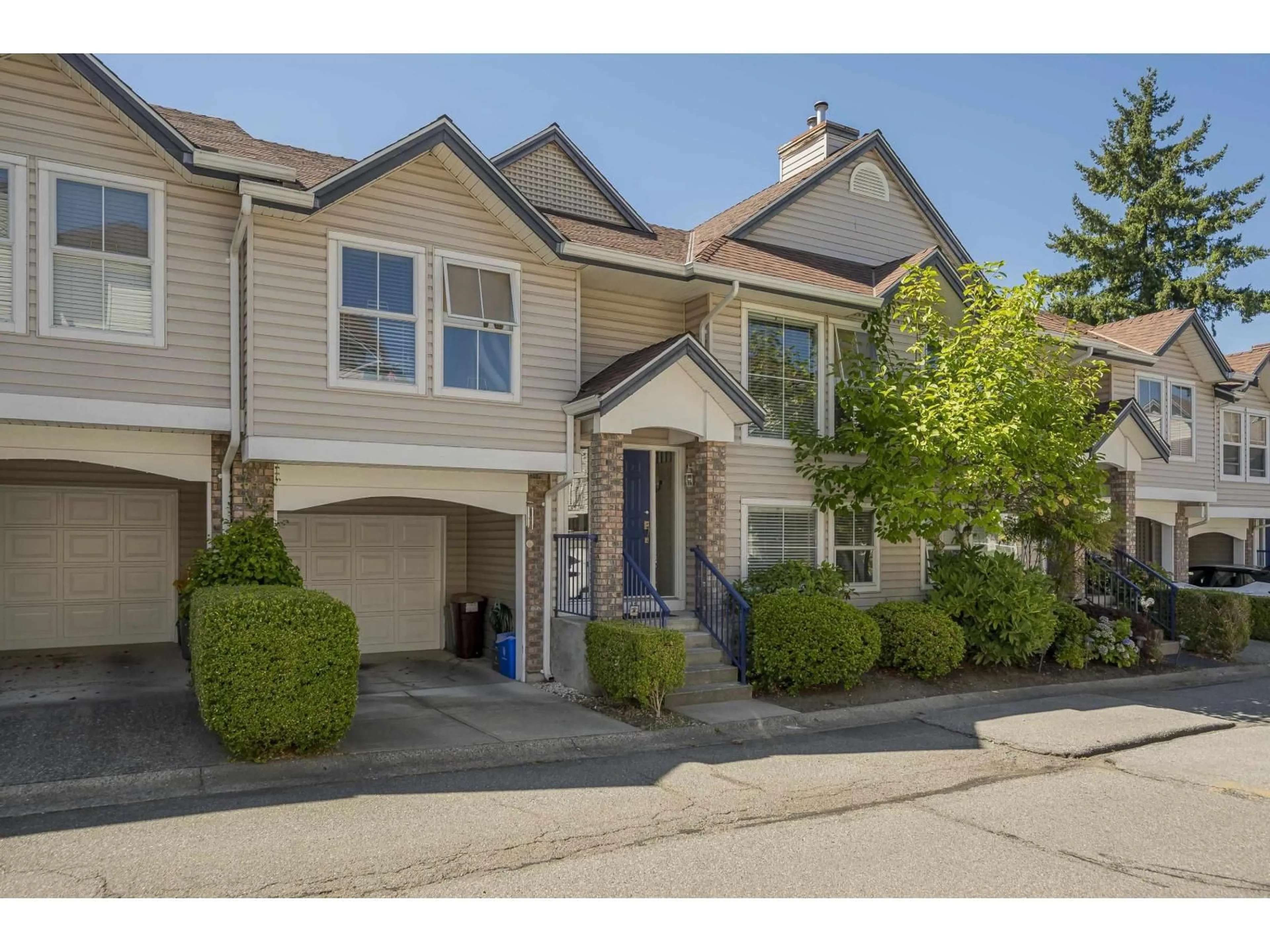 Unknown for 20 - 8716 WALNUT GROVE, Langley British Columbia V1M2K2
