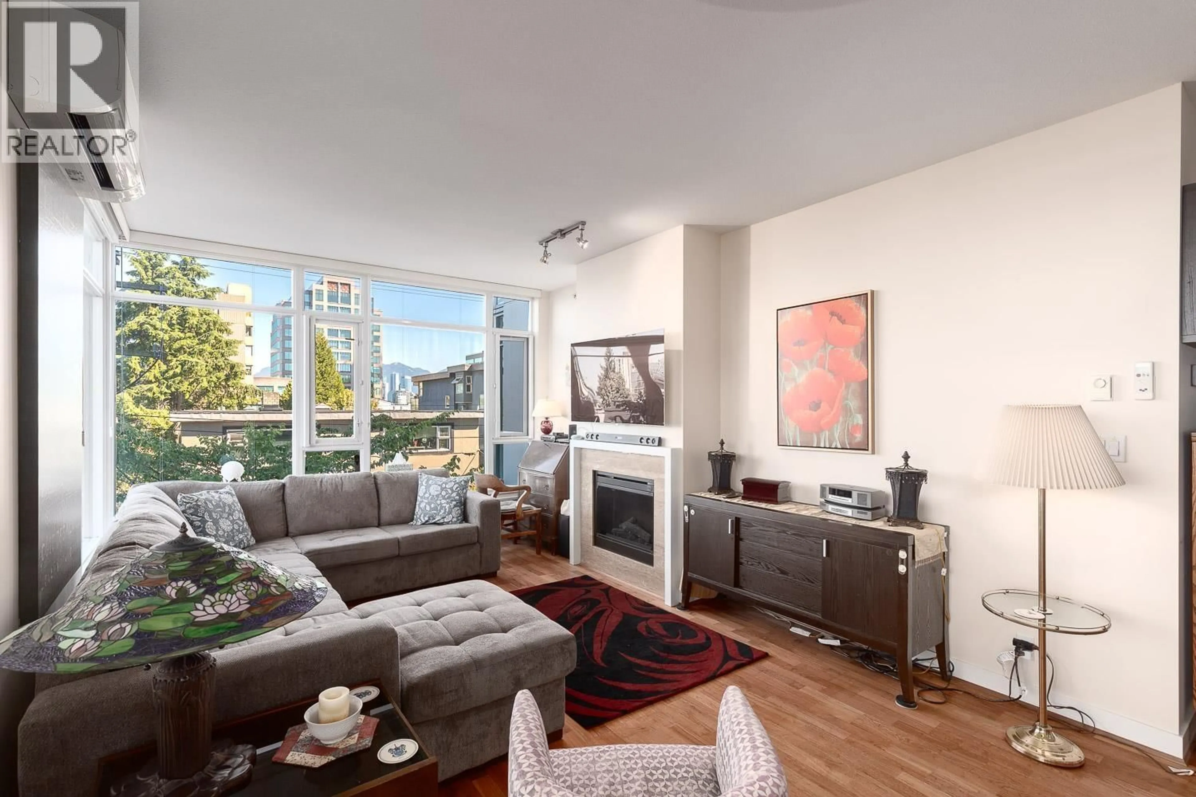 Living room with furniture, unknown for 302 - 1333 11TH AVENUE, Vancouver British Columbia V6H0A4