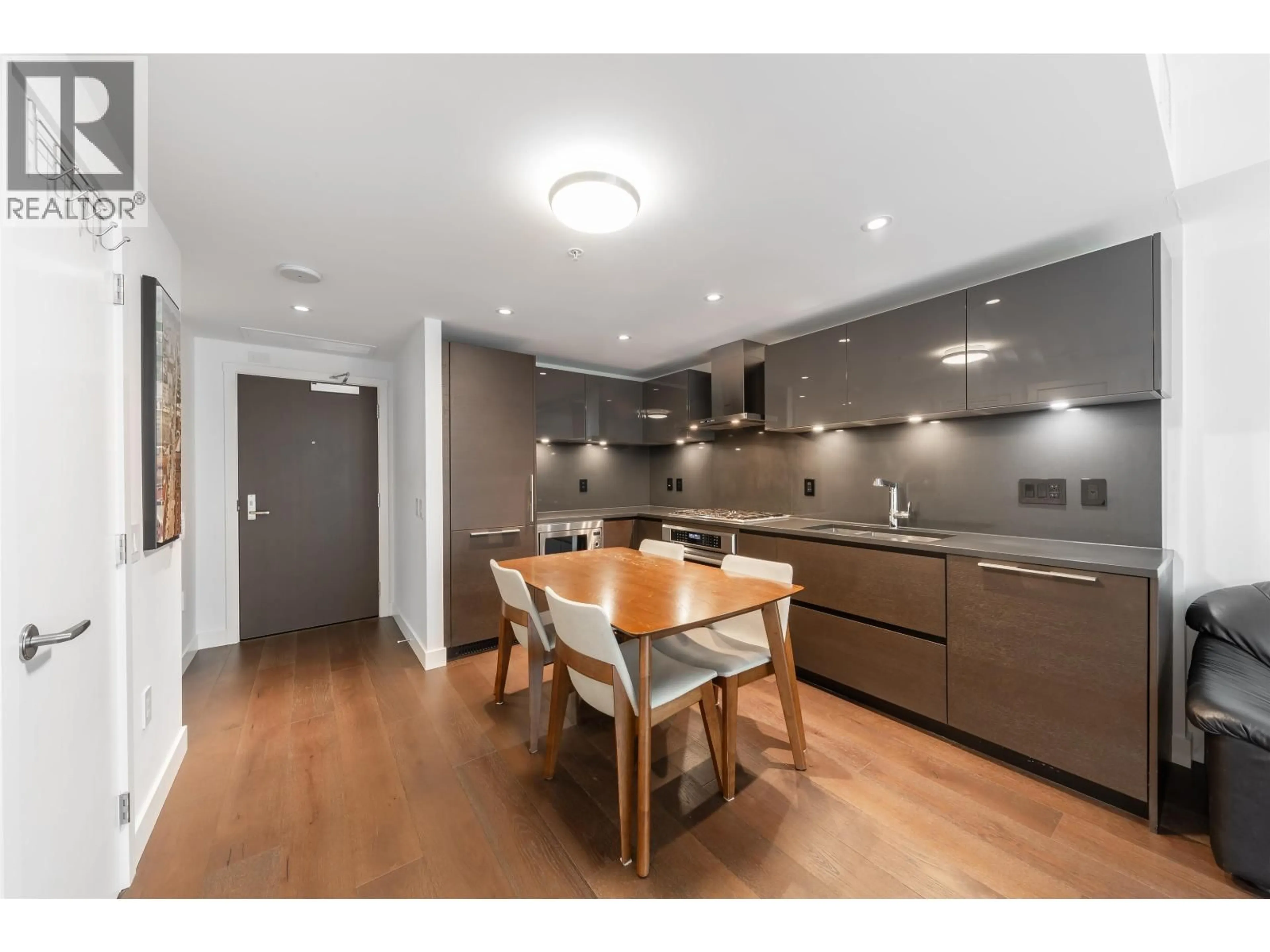Unknown for 201 - 1561 57TH AVENUE, Vancouver British Columbia V6P0H5