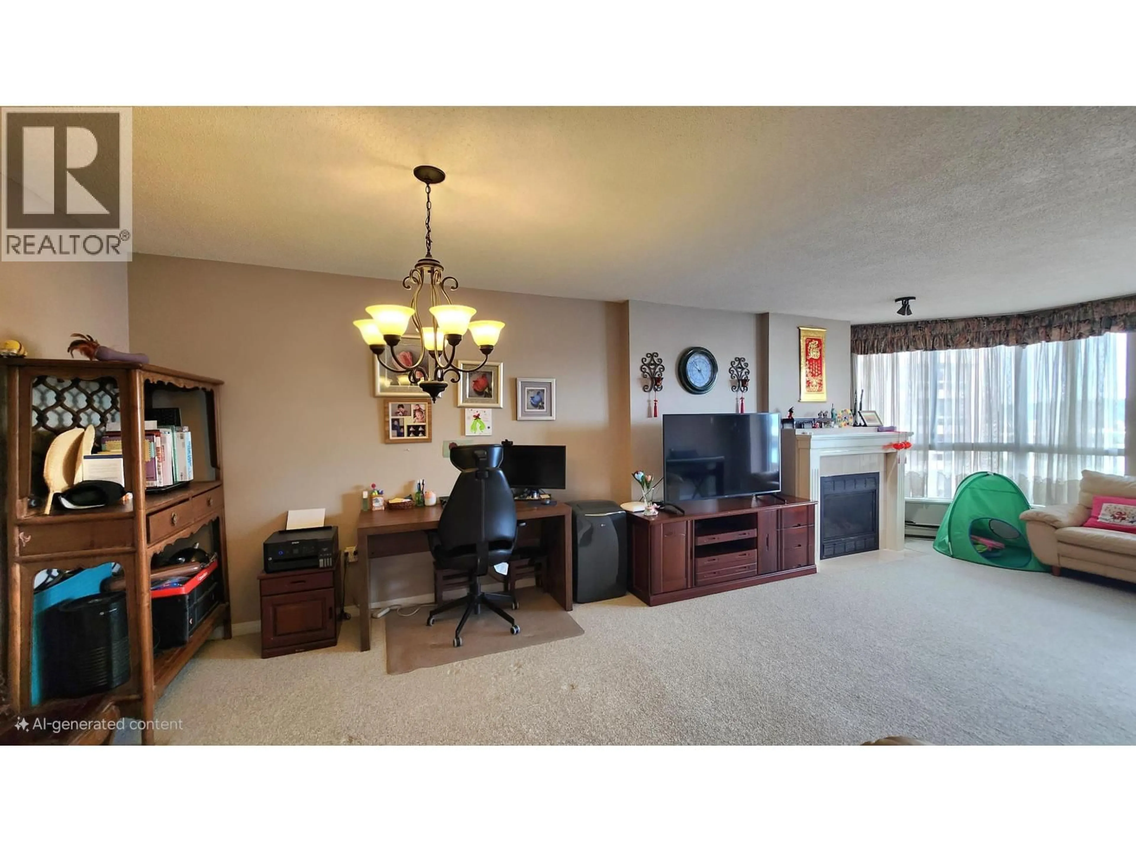 Living room with furniture, unknown for 1505 - 1235 QUAYSIDE DRIVE, New Westminster British Columbia V3M6J5