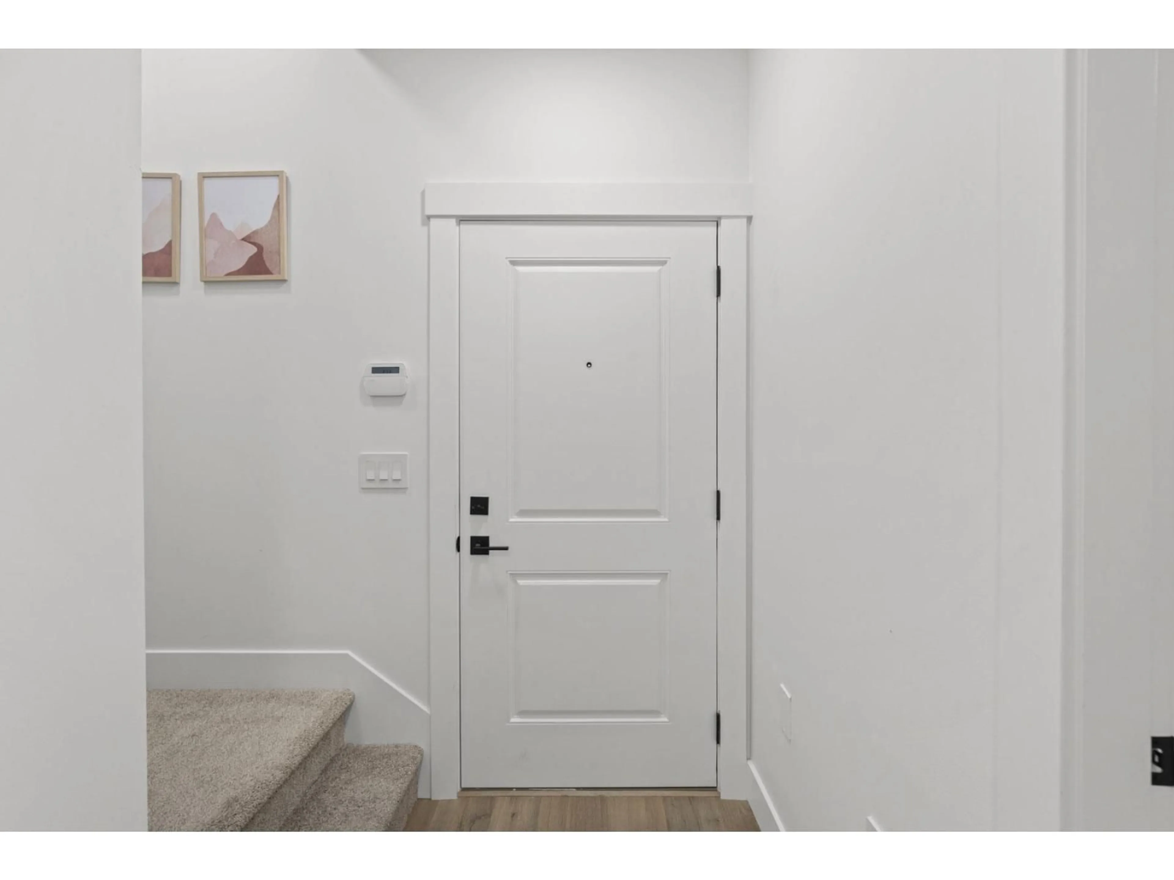 Indoor entryway for 28 - 17458 100, Surrey British Columbia V4N4L4