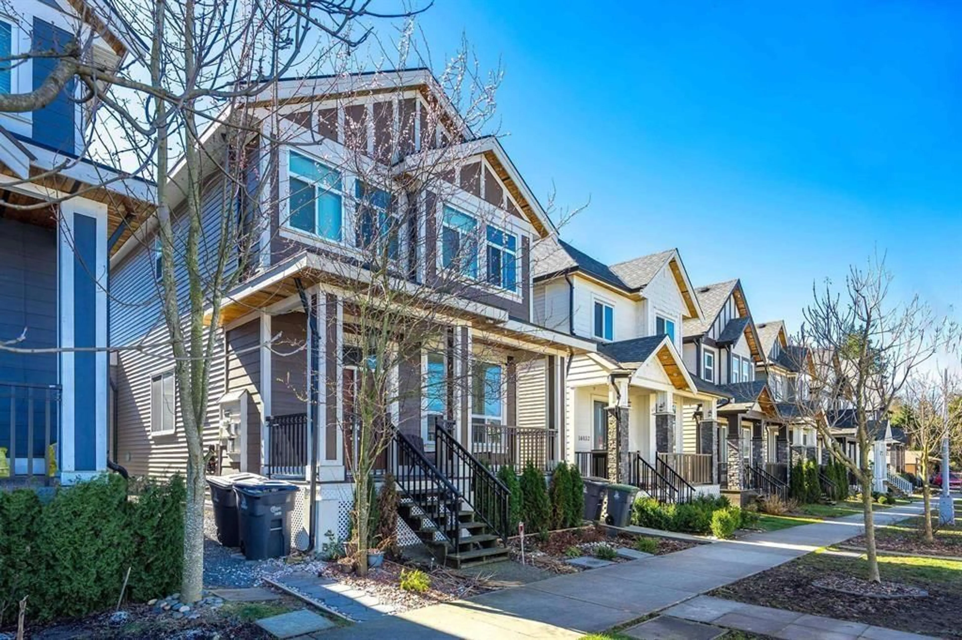 Home with vinyl exterior material, street for 14036 60, Surrey British Columbia V3X2N3