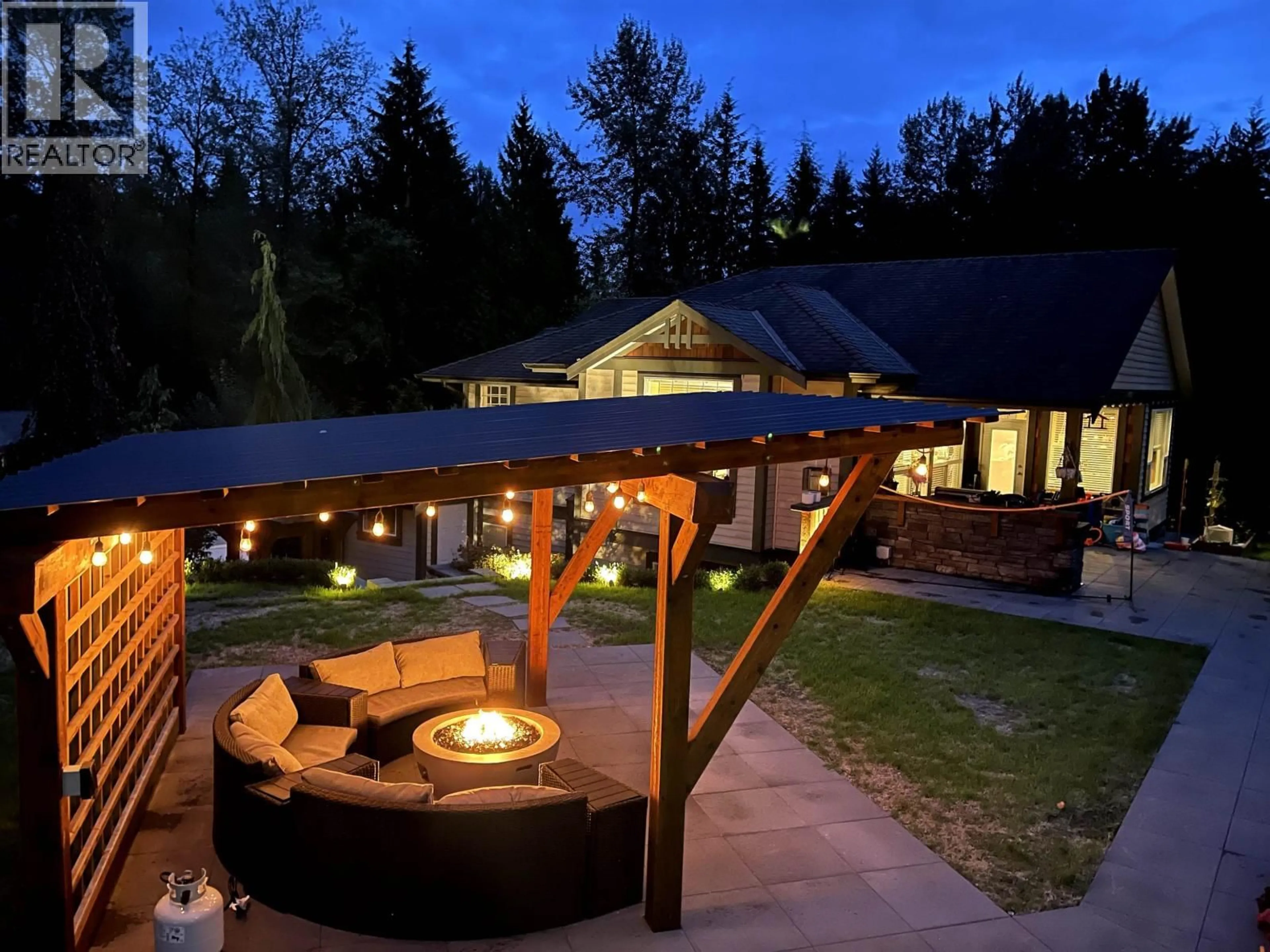Patio, mountain view for 16 - 13210 SHOESMITH CRESCENT, Maple Ridge British Columbia V4R0C1