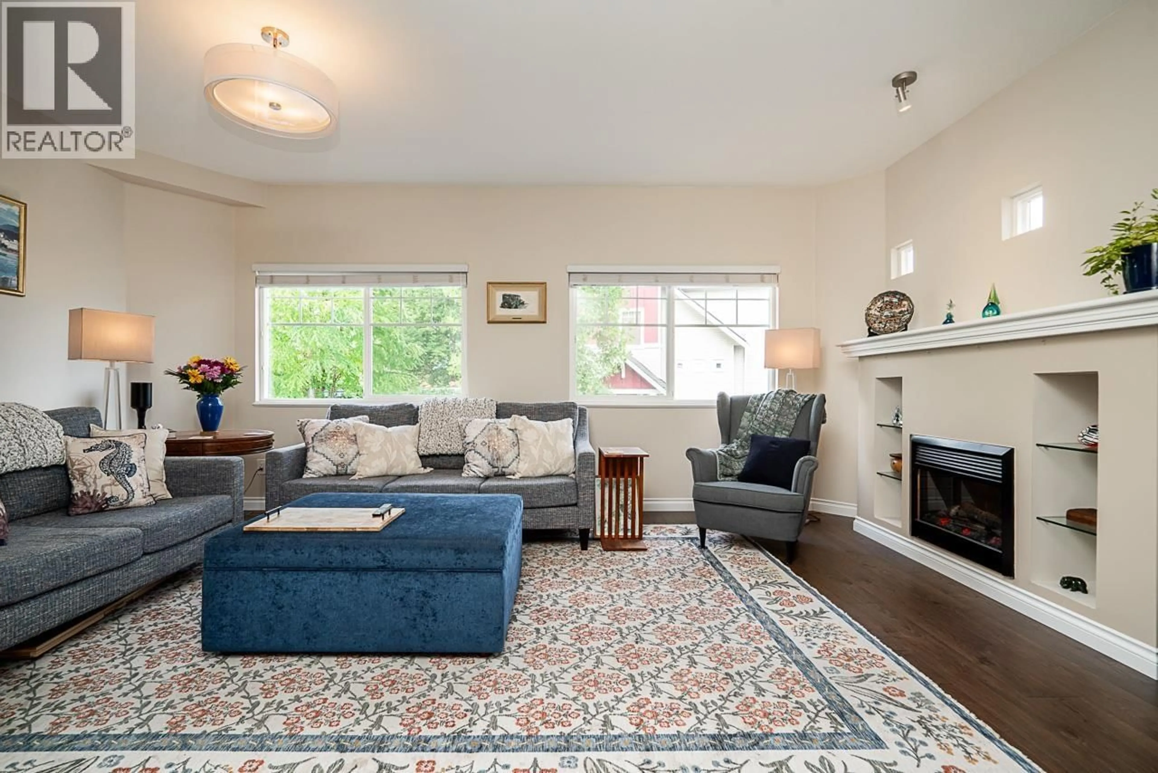 Living room with furniture, unknown for 12 - 1108 RIVERSIDE CLOSE, Port Coquitlam British Columbia V3B8C2
