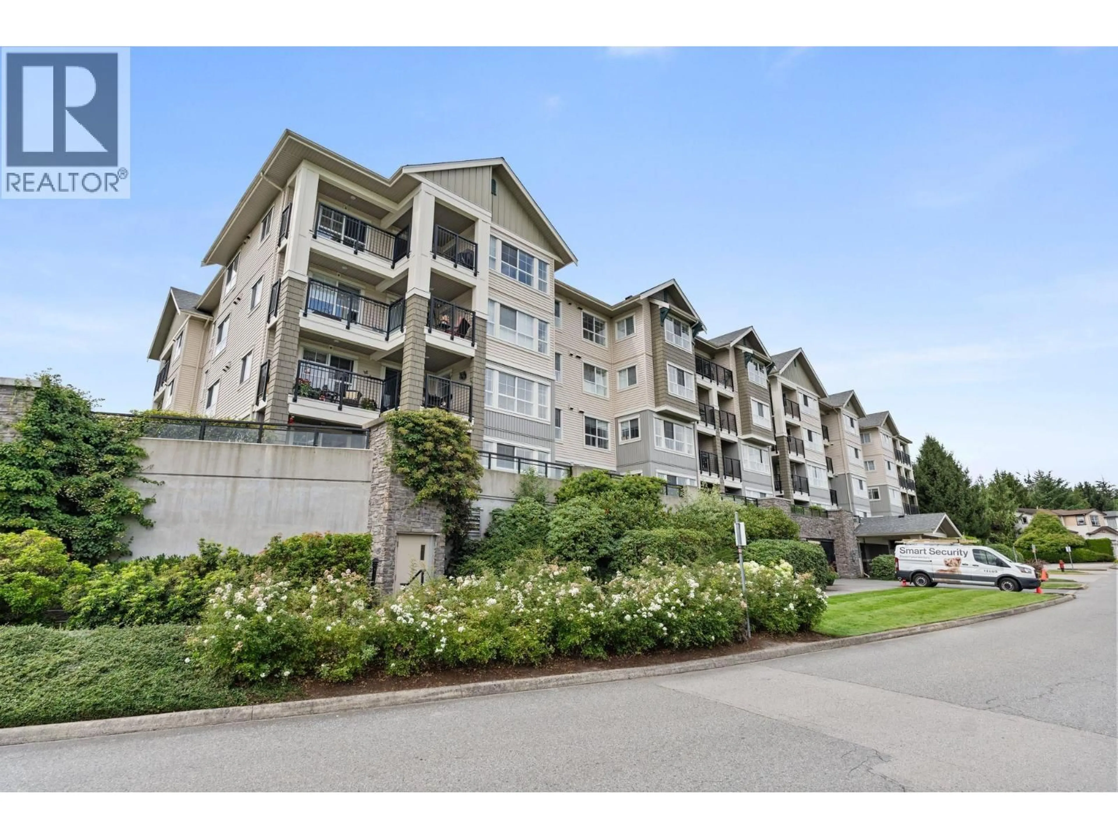 A pic from outside/outdoor area/front of a property/back of a property/a pic from drone, unknown for 429 - 19673 MEADOW GARDENS WAY, Pitt Meadows British Columbia V3Y0A1