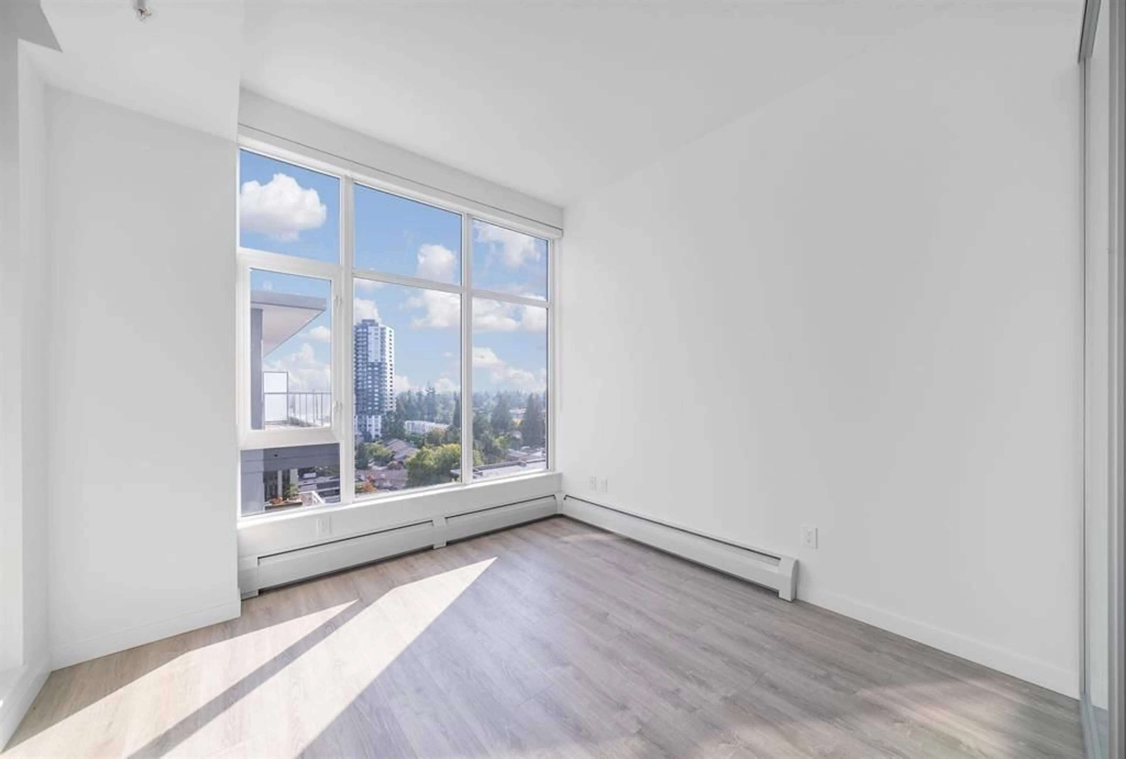 A pic of a room for 1314 - 13350 CENTRAL, Surrey British Columbia V3T0S1