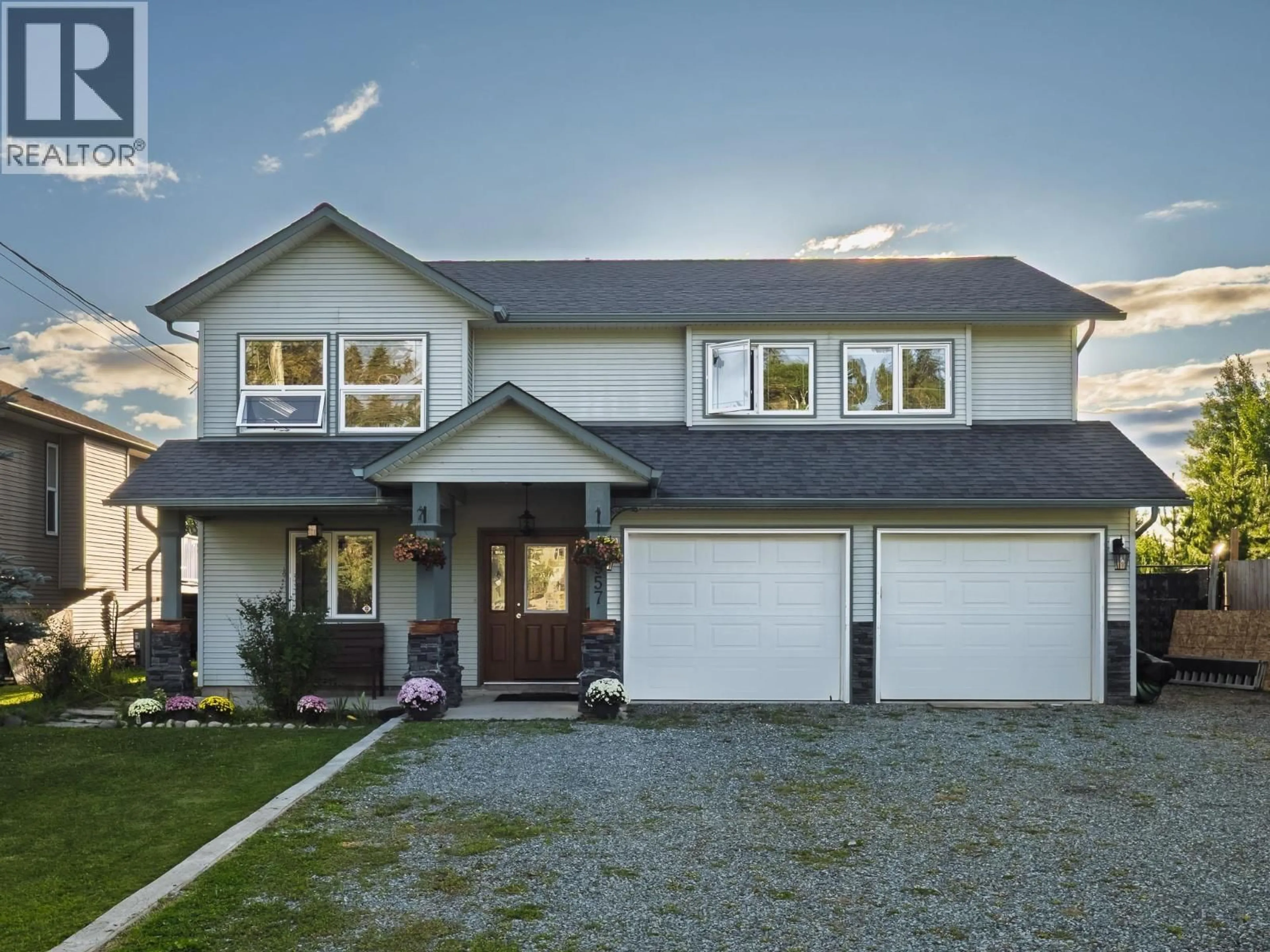 Home with vinyl exterior material, street for 1957 BITTNER ROAD, Prince George British Columbia V2N6T3