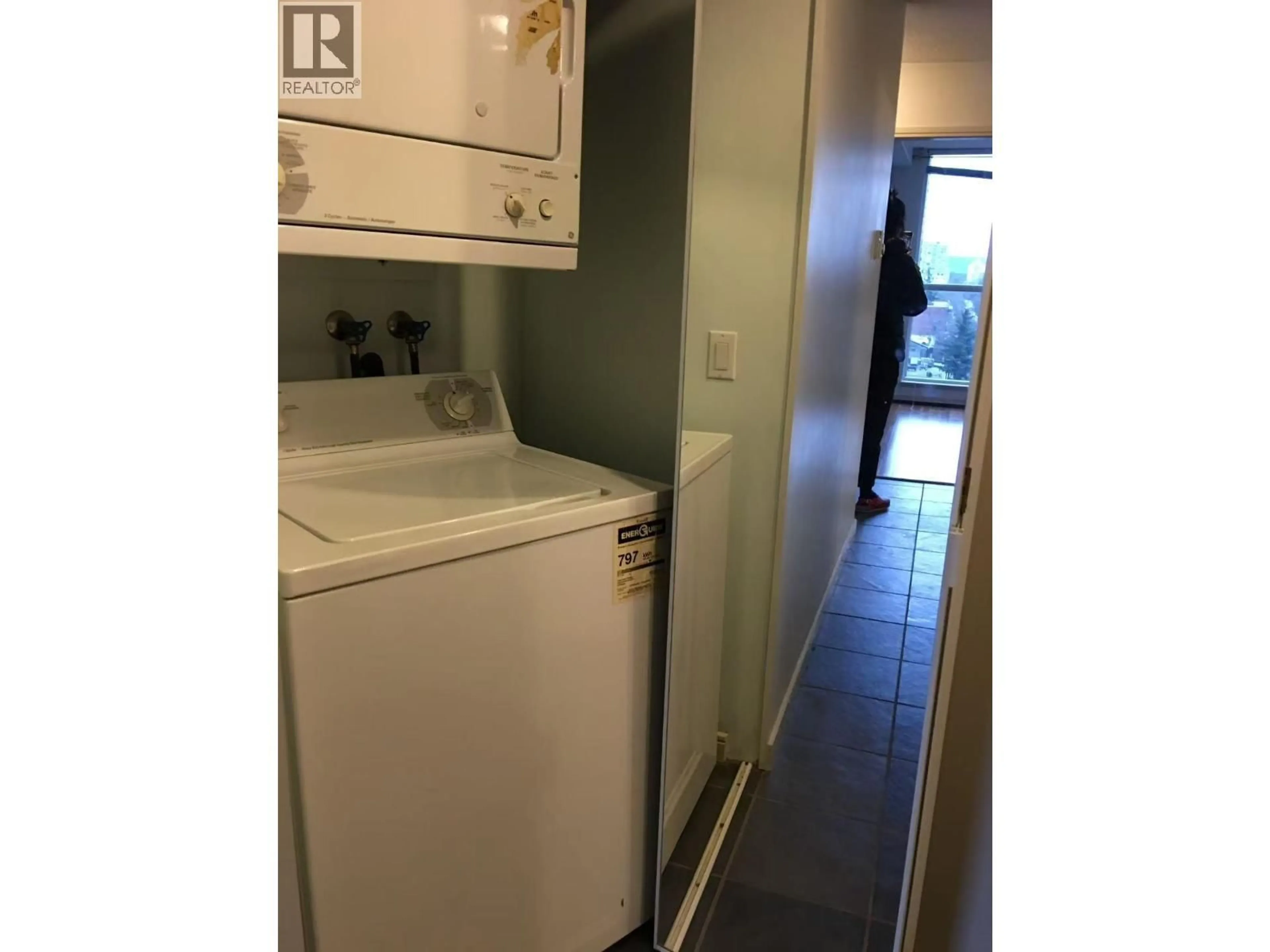 Laundry room for 1505 - 1068 HORNBY STREET, Vancouver British Columbia V6Z2Y7