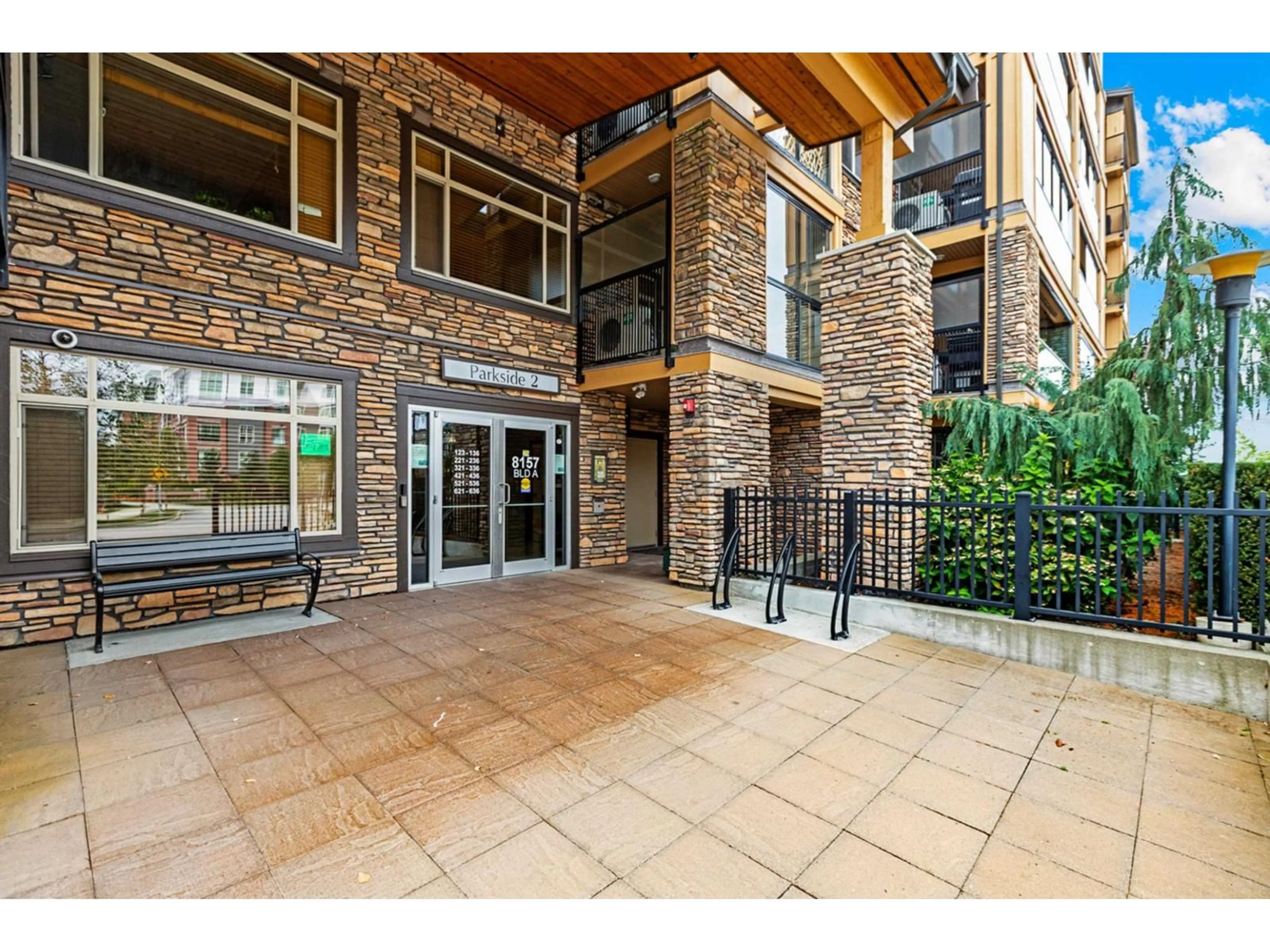 Indoor foyer for 527A - 8157 207, Langley British Columbia V2Y0V3