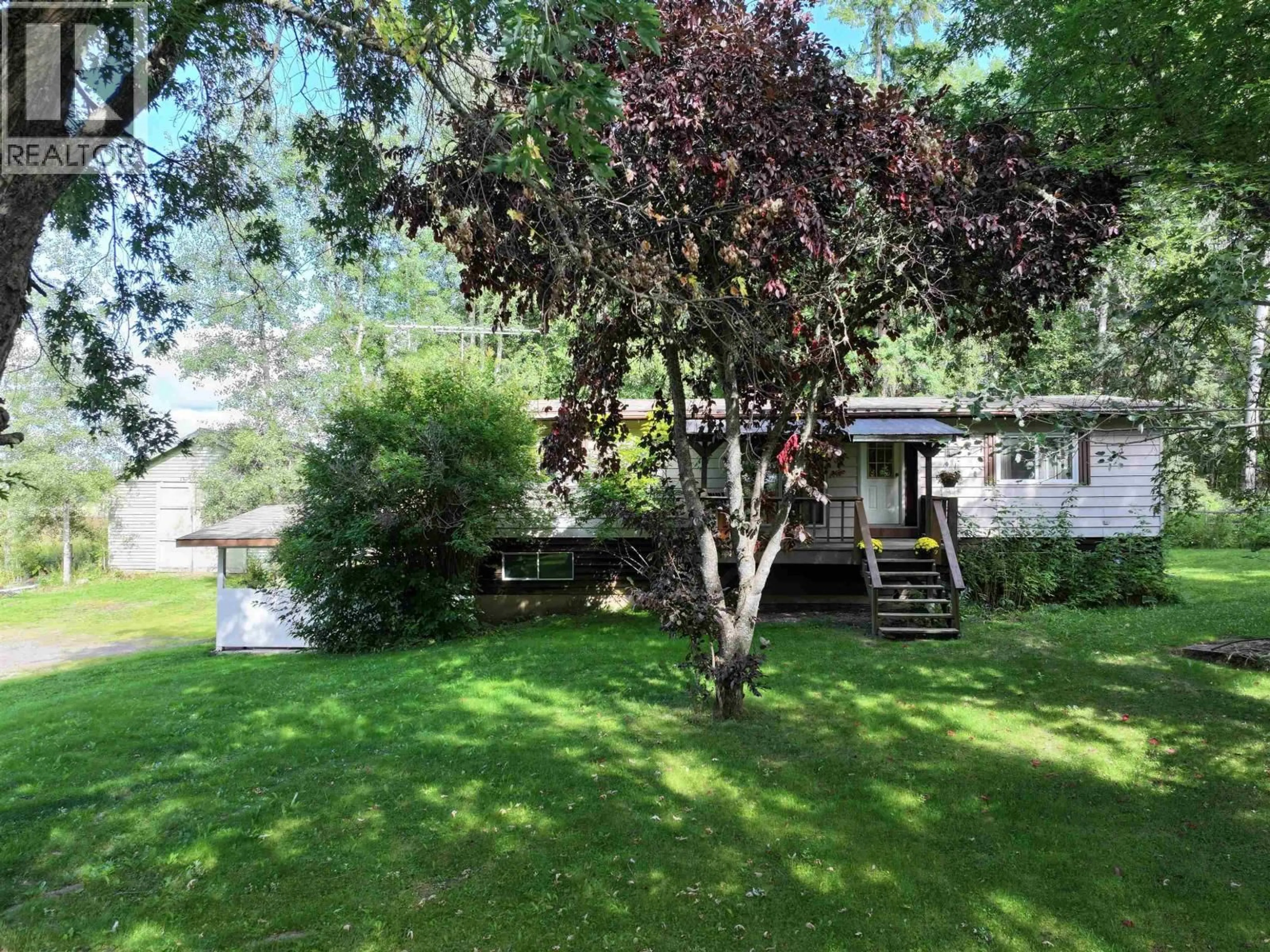 A pic from outside/outdoor area/front of a property/back of a property/a pic from drone, unknown for 5016 BARTELS ROAD, Quesnel British Columbia V2J6Y7