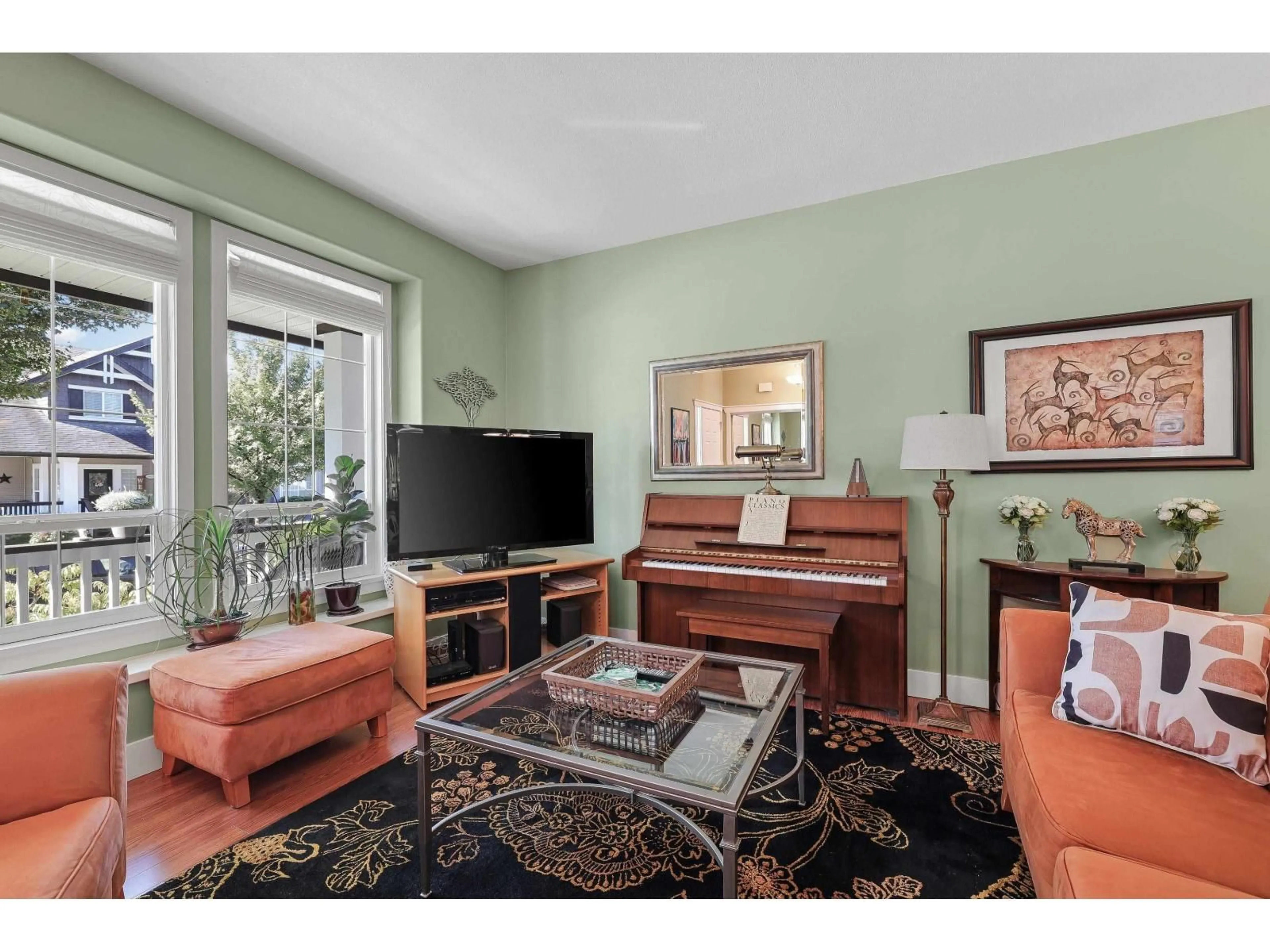 Living room with furniture, unknown for 19081 69TH, Surrey British Columbia V4N0A4
