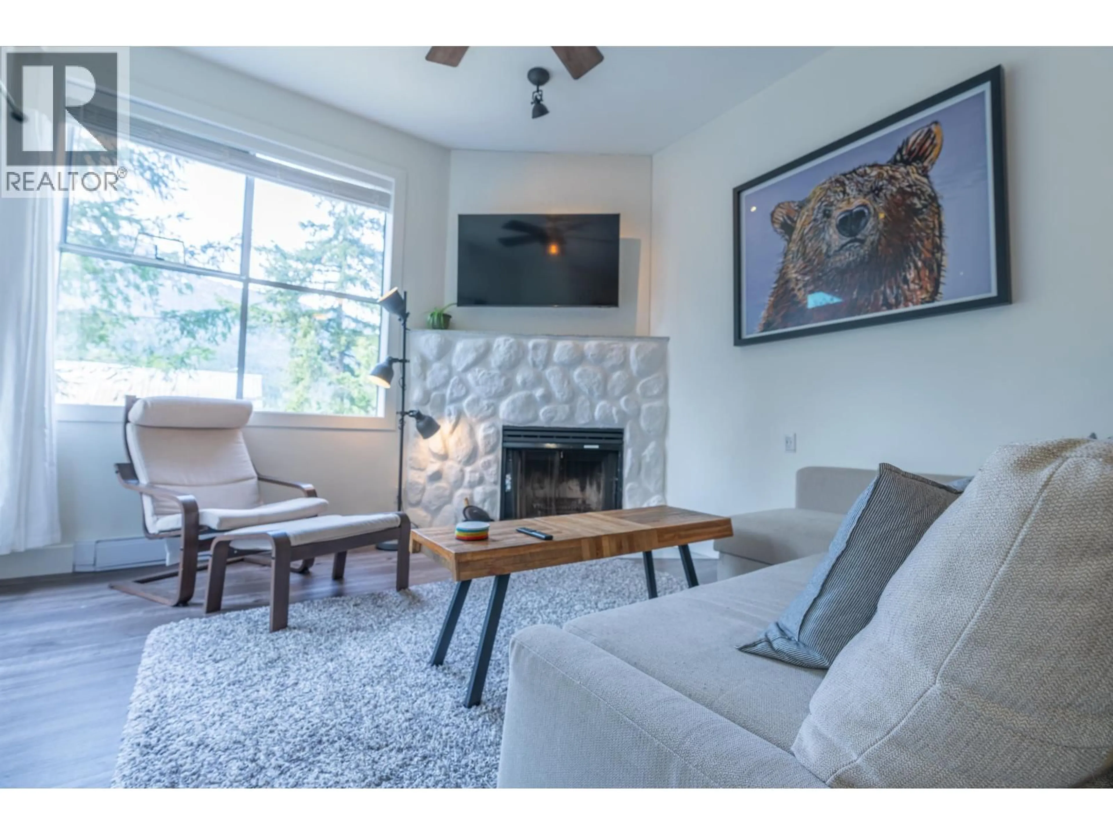Living room with furniture, unknown for 8 - 2213 MARMOT PLACE, Whistler British Columbia V8E0H3