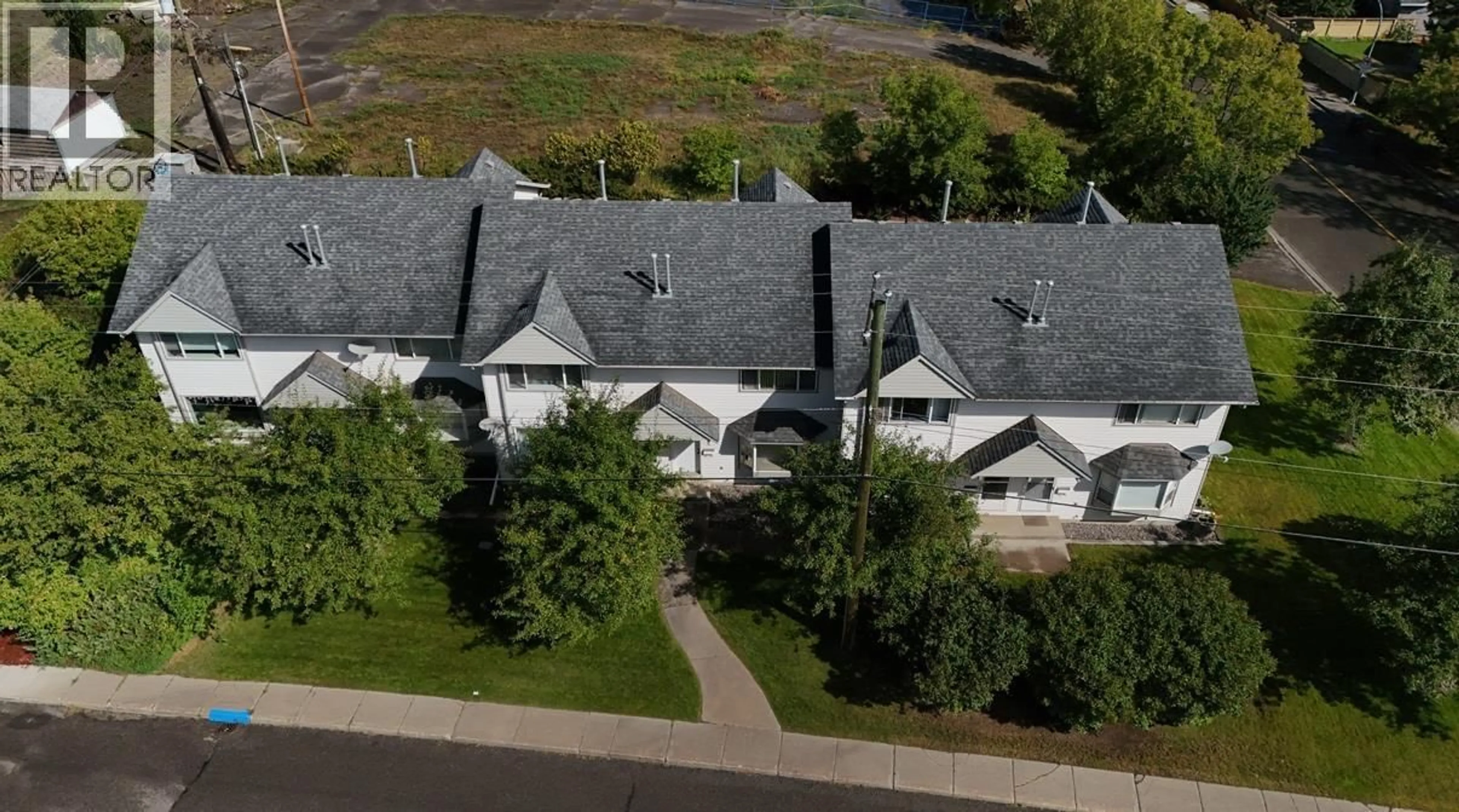 A pic from outside/outdoor area/front of a property/back of a property/a pic from drone, unknown for 5 - 530 YORSTON STREET, Williams Lake British Columbia V2G4S7