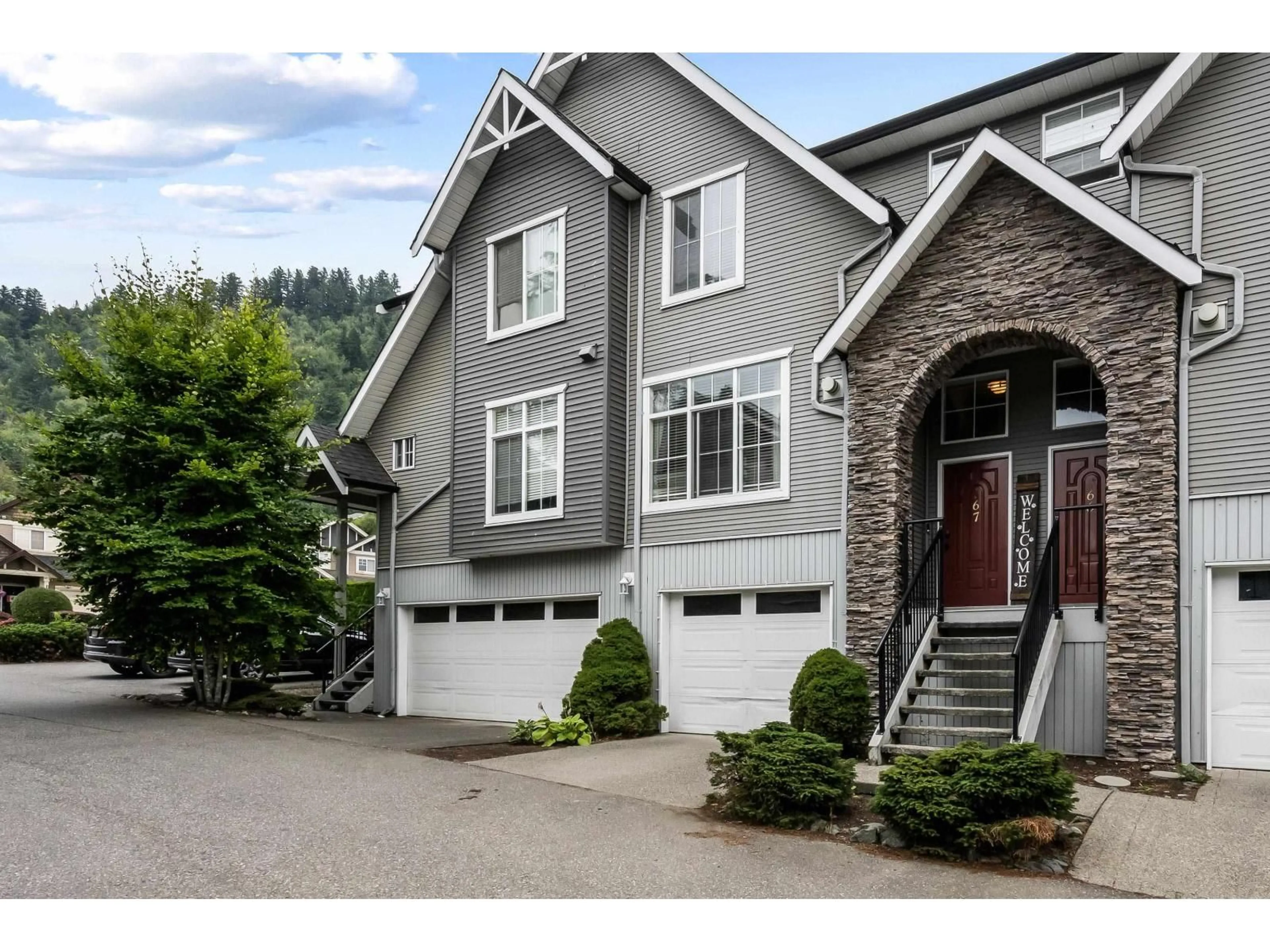 Home with vinyl exterior material, street for 67 - 5965 JINKERSON ROAD, Chilliwack British Columbia V2R5Z7