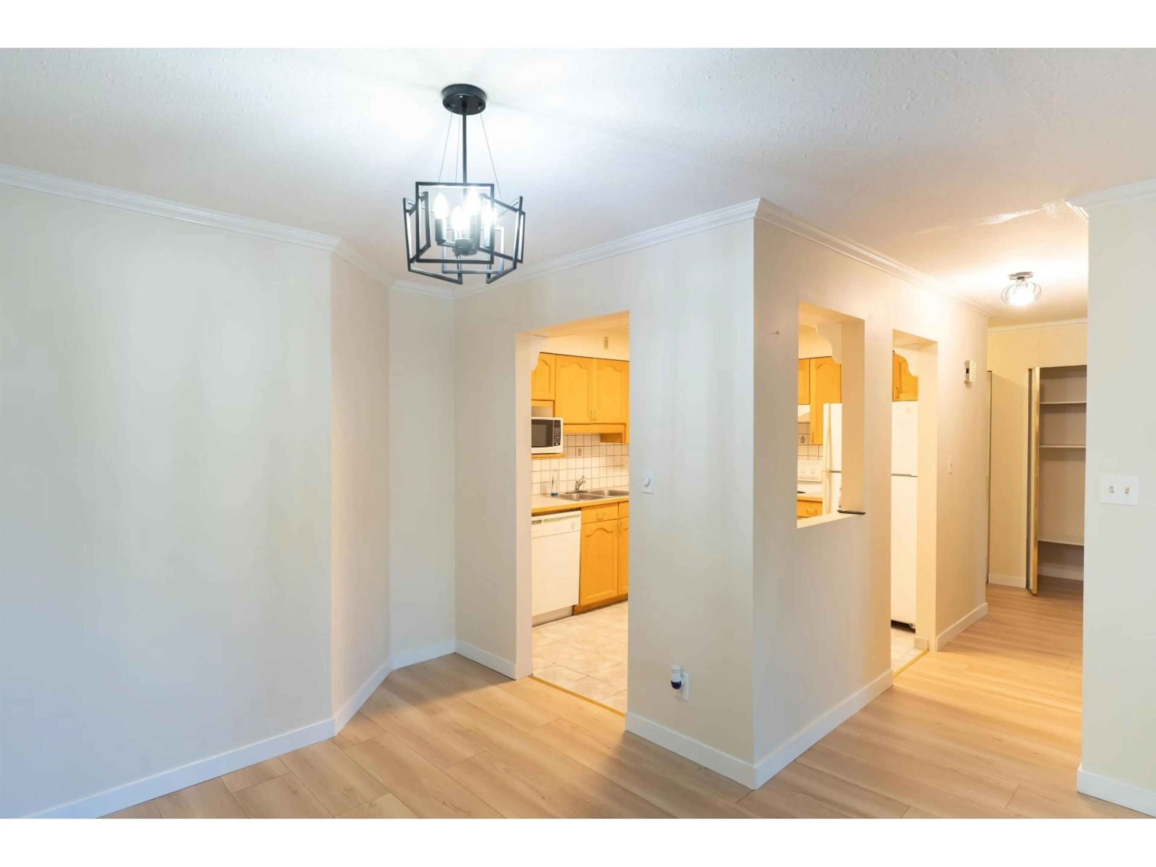 Unknown for 210 - 32040 TIMS, Abbotsford British Columbia V2T2H2