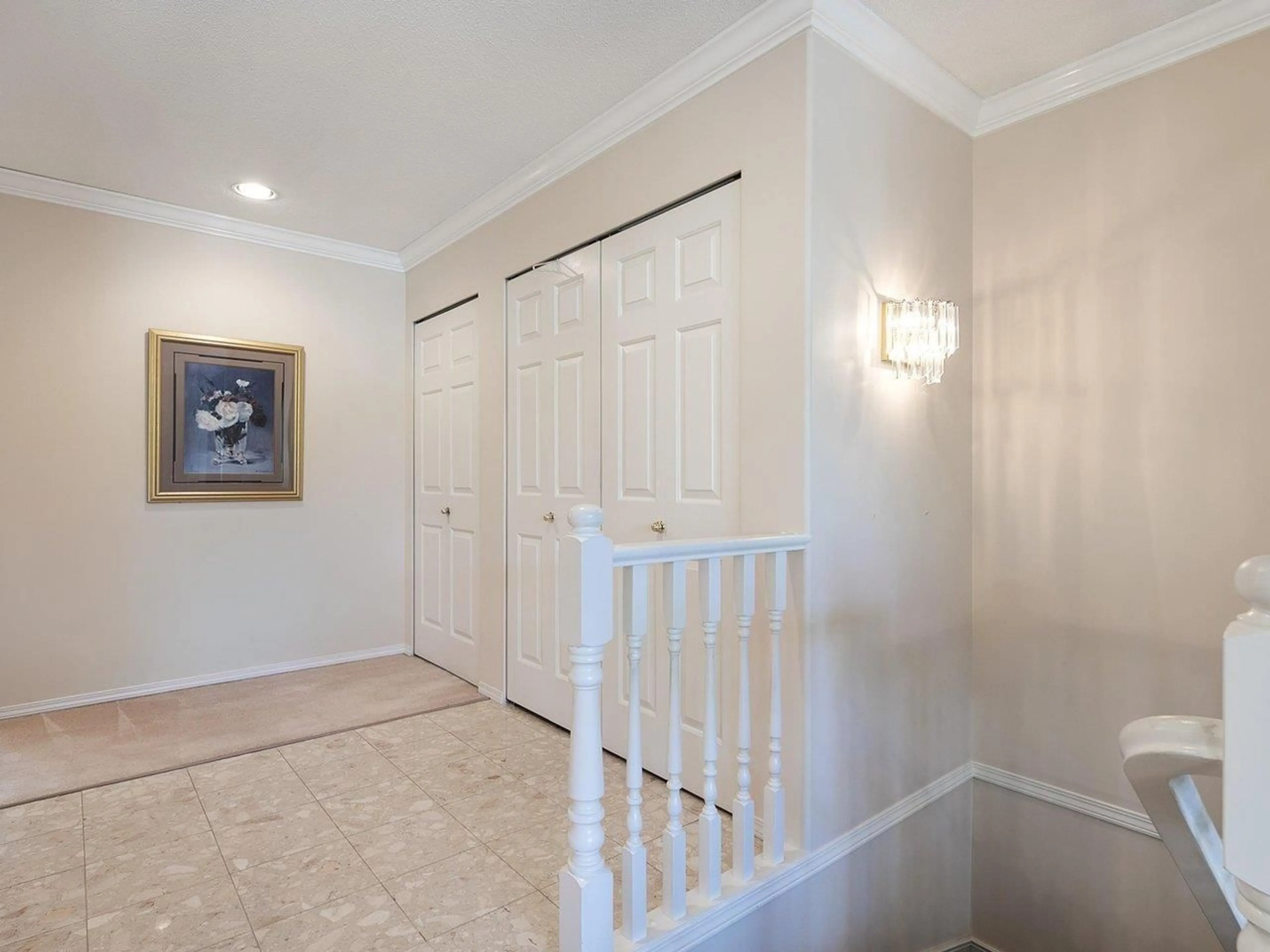 Indoor entryway for 190 - 20391 96, Langley British Columbia V1M2L2