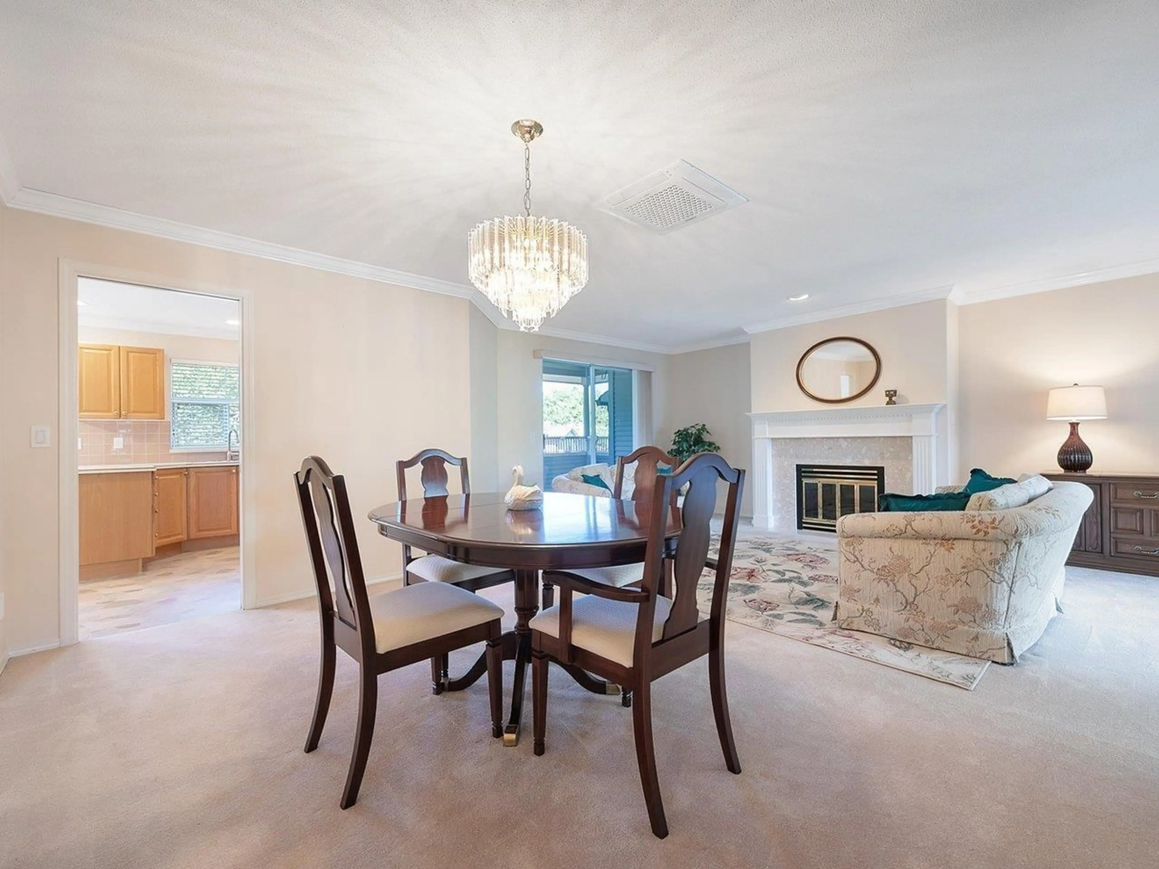 Dining room, unknown for 190 - 20391 96, Langley British Columbia V1M2L2