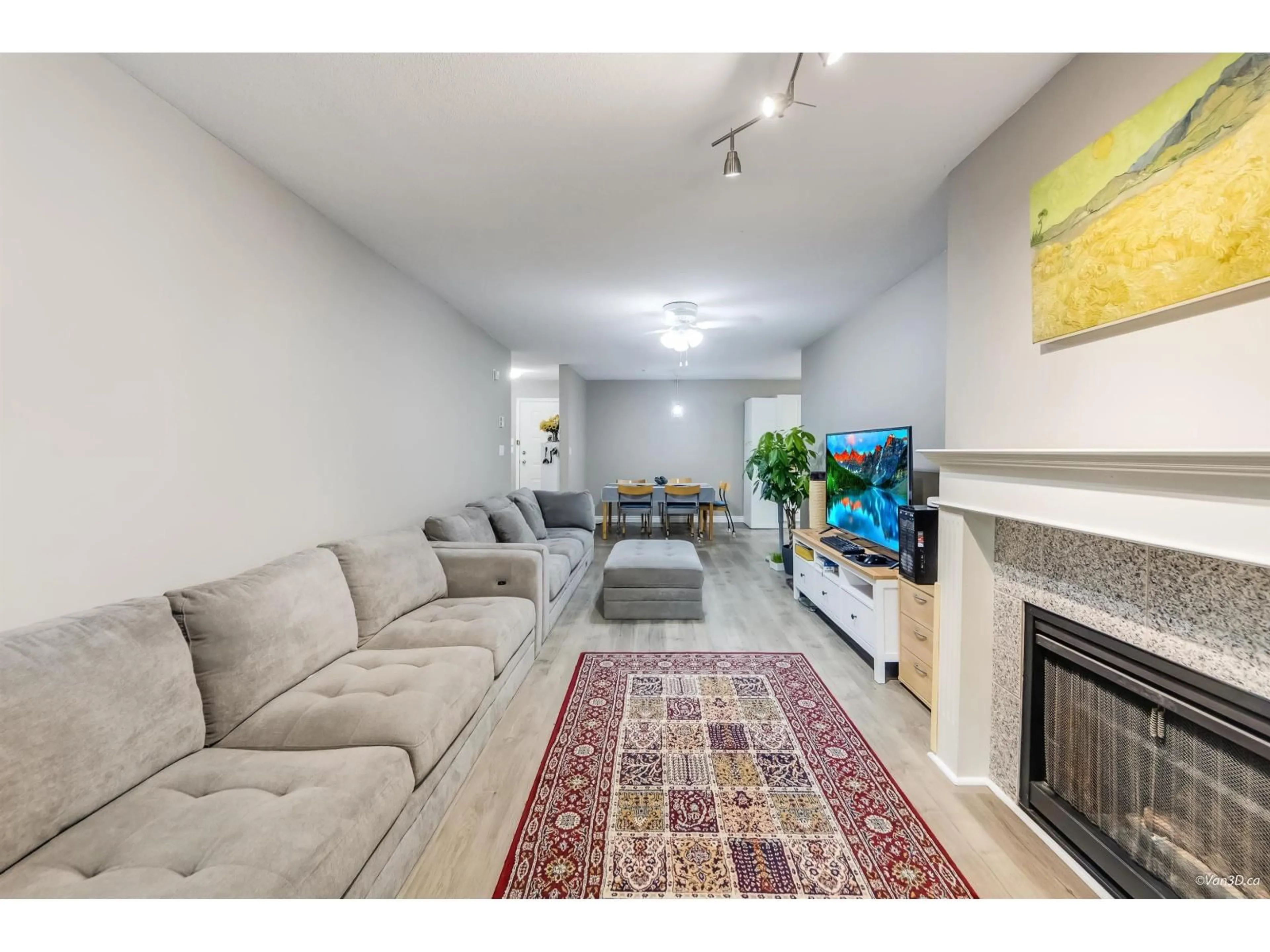 Living room with furniture, unknown for 217 - 9626 148, Surrey British Columbia V3R0W2