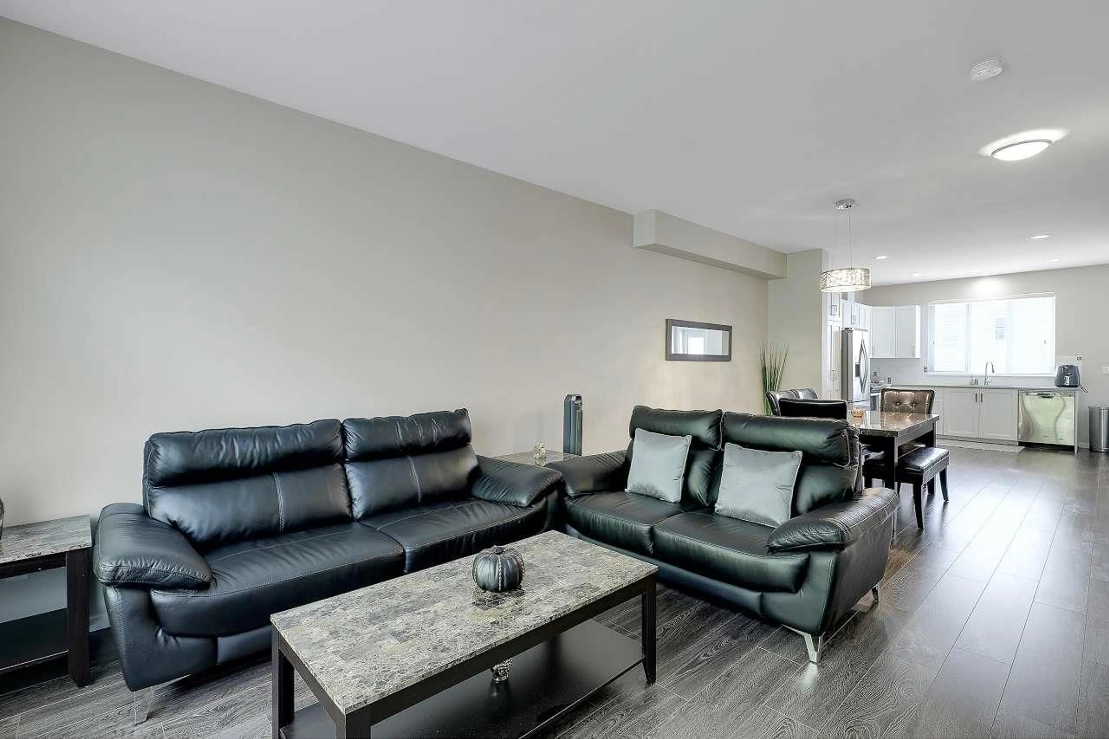 Living room with furniture, unknown for 51 - 5858 142, Surrey British Columbia V3X0H2