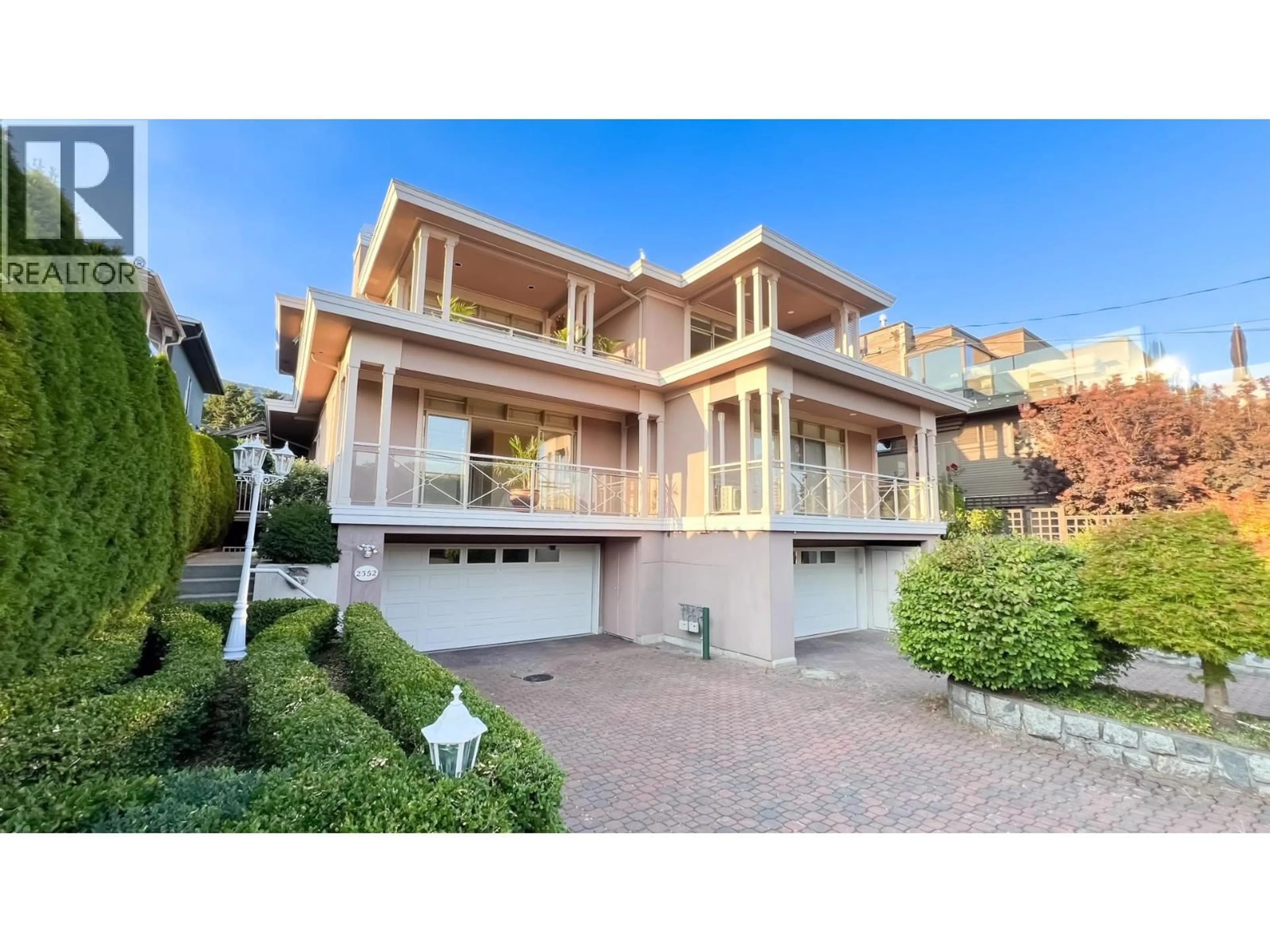 Home with brick exterior material, street for 2352 MARINE DRIVE, West Vancouver British Columbia V7V1K8