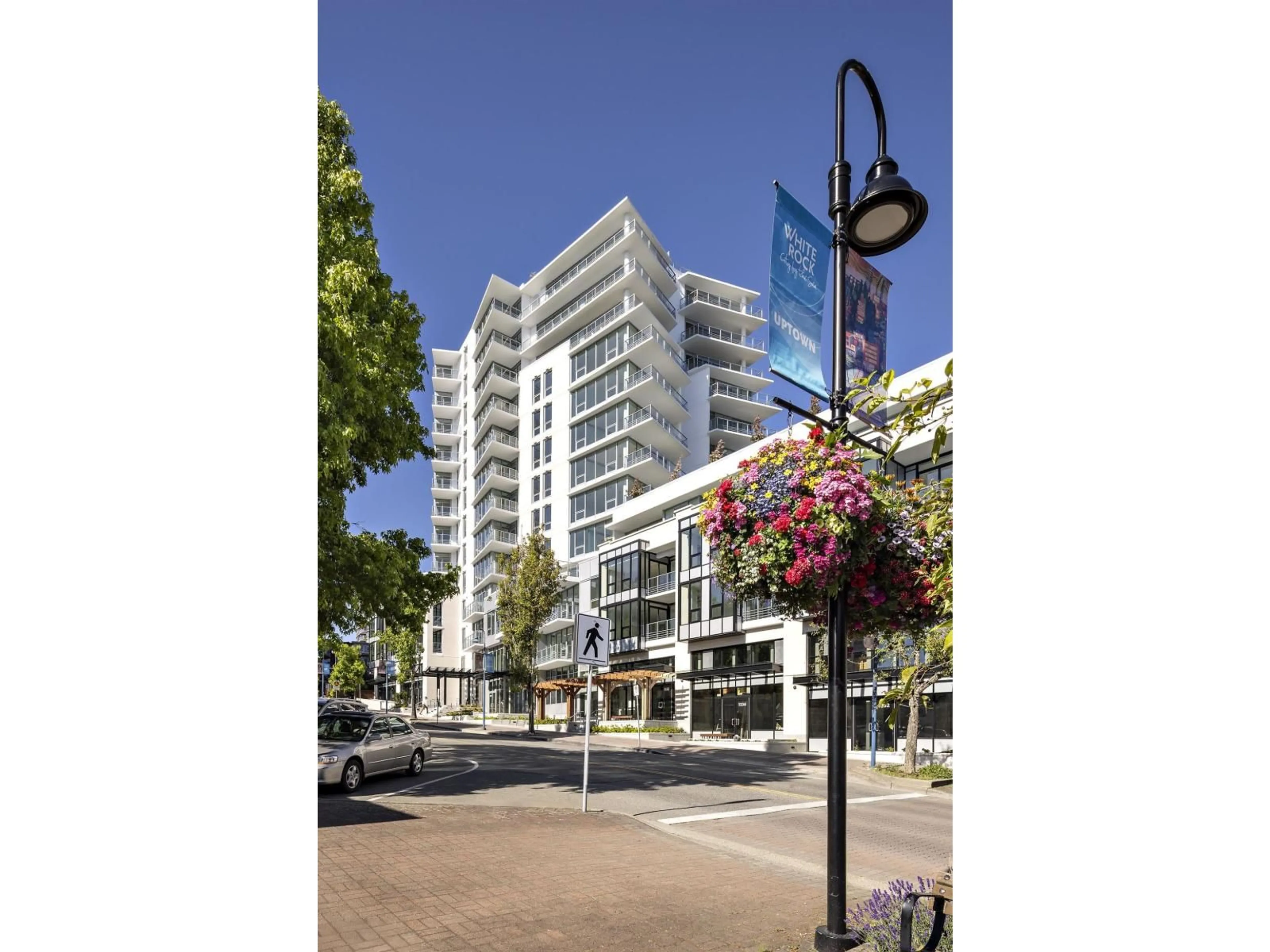 Indoor foyer for 208 - 1342 JOHNSTON, White Rock British Columbia V4B0C7