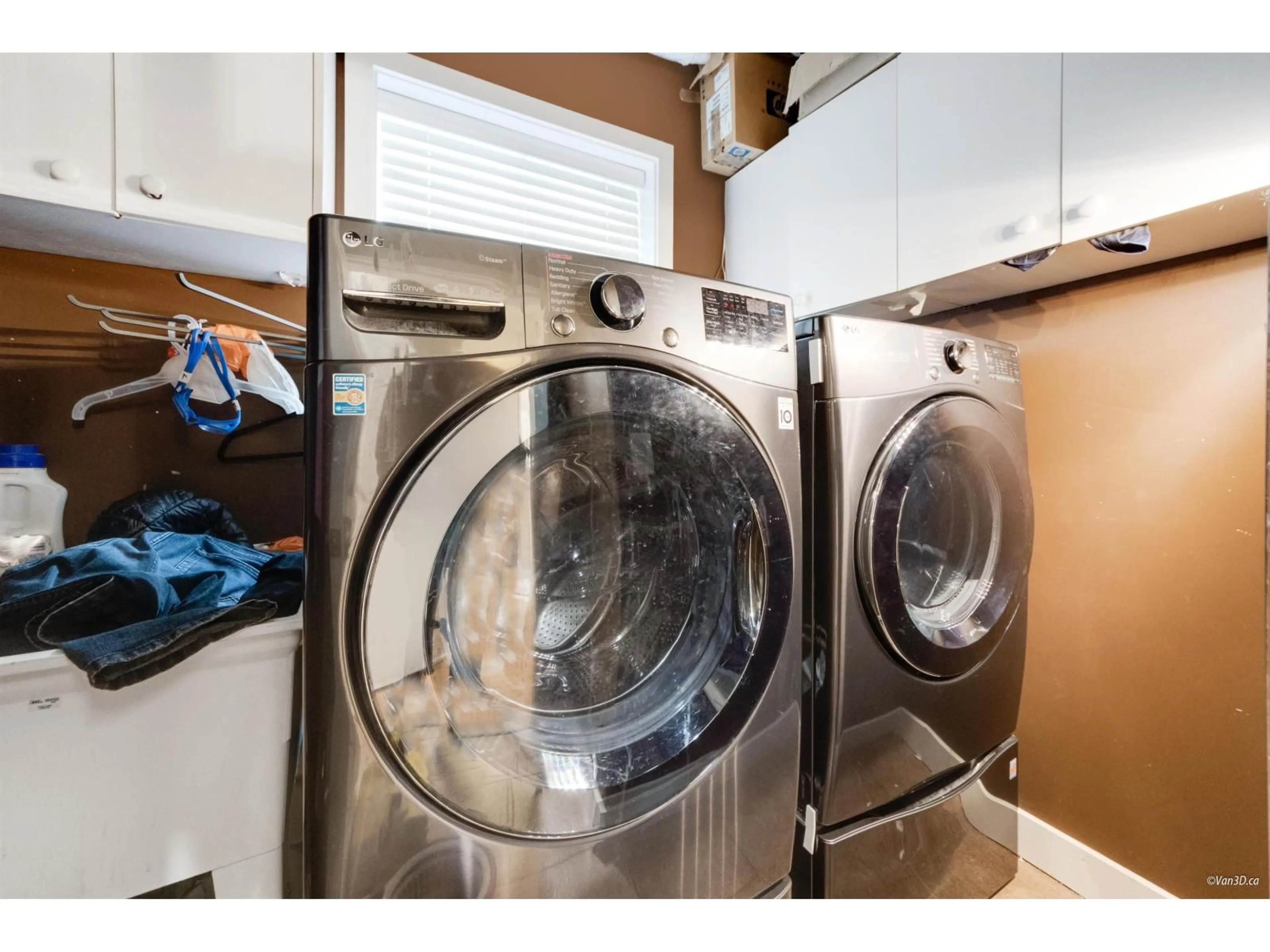Laundry room for 19650 73A, Langley British Columbia V2Y3C4