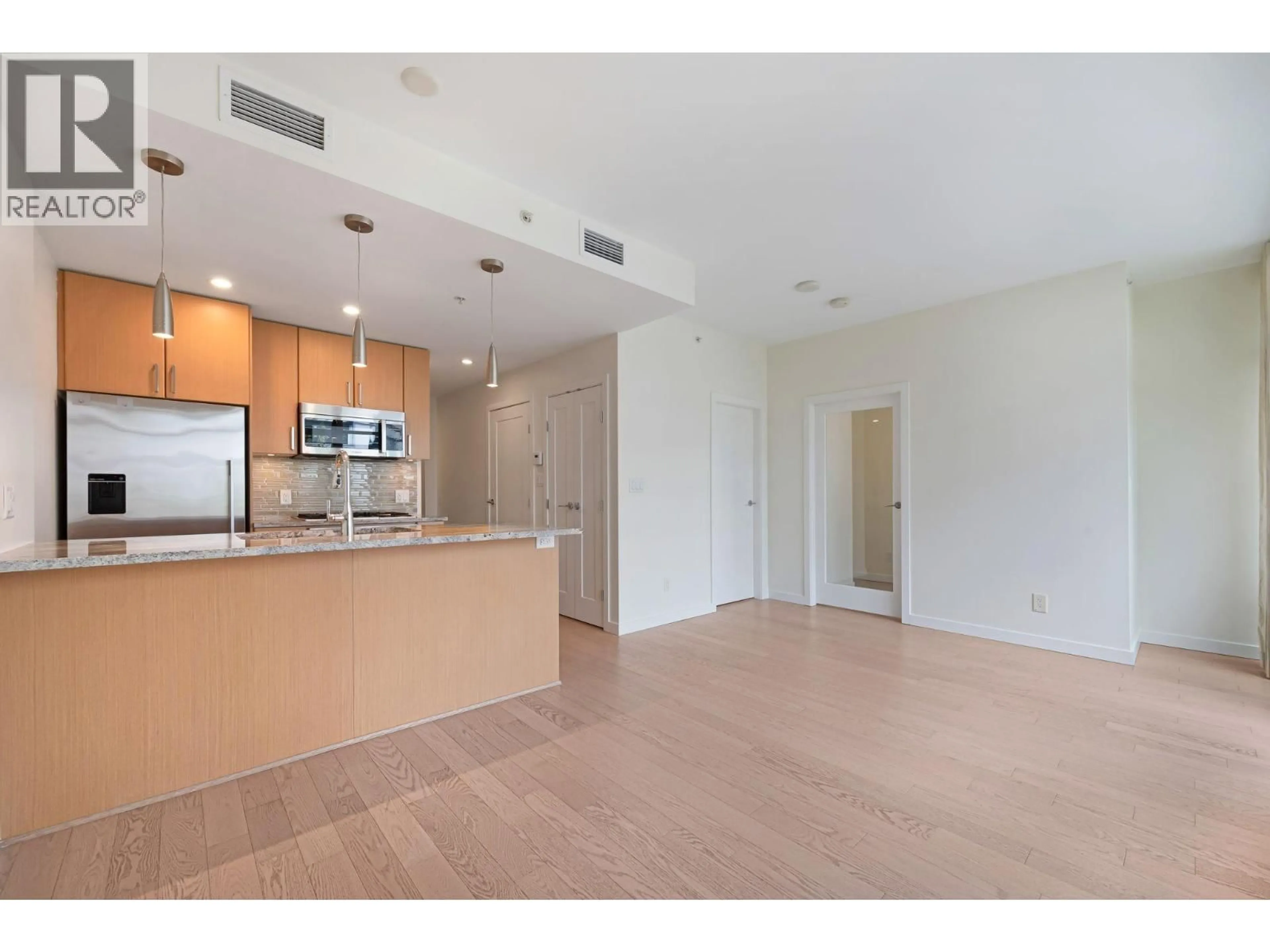Unknown for 314 - 38 1ST AVENUE, Vancouver British Columbia V5Y0K3