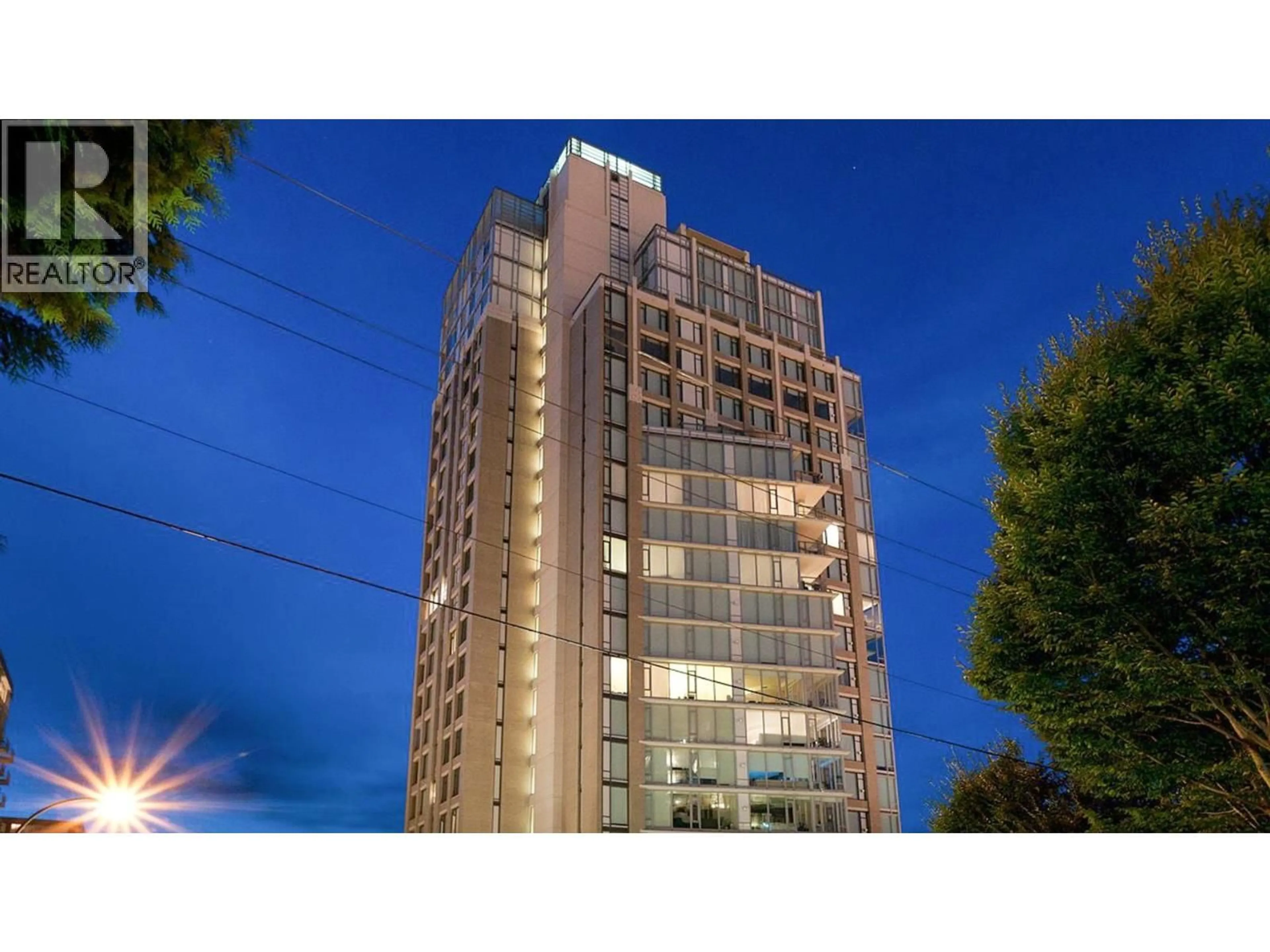Indoor foyer for 401 - 1925 ALBERNI STREET, Vancouver British Columbia V6G0A3