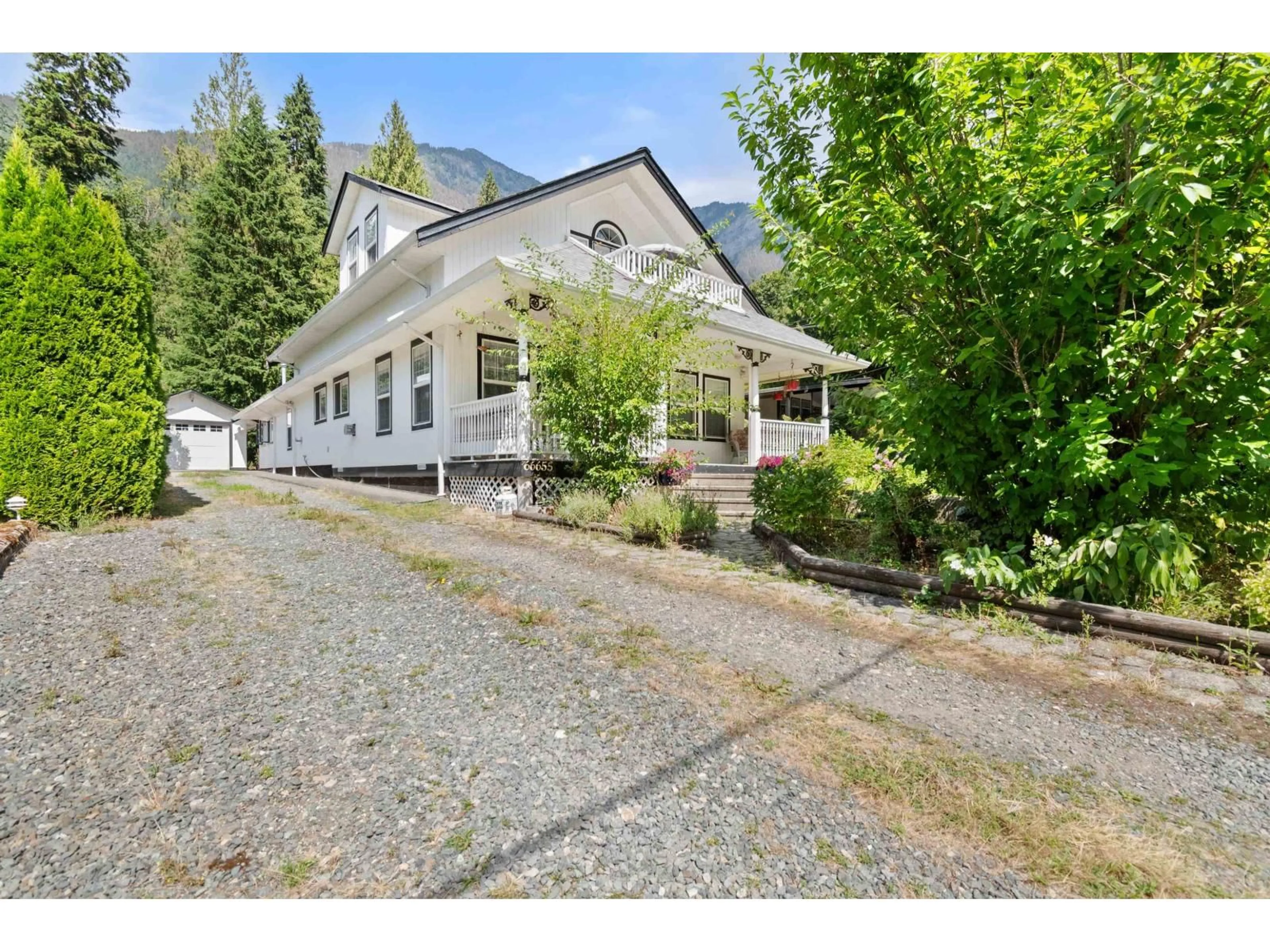 A pic from outside/outdoor area/front of a property/back of a property/a pic from drone, street for 66655 STEPHENS ROAD, Hope British Columbia V0X1L1