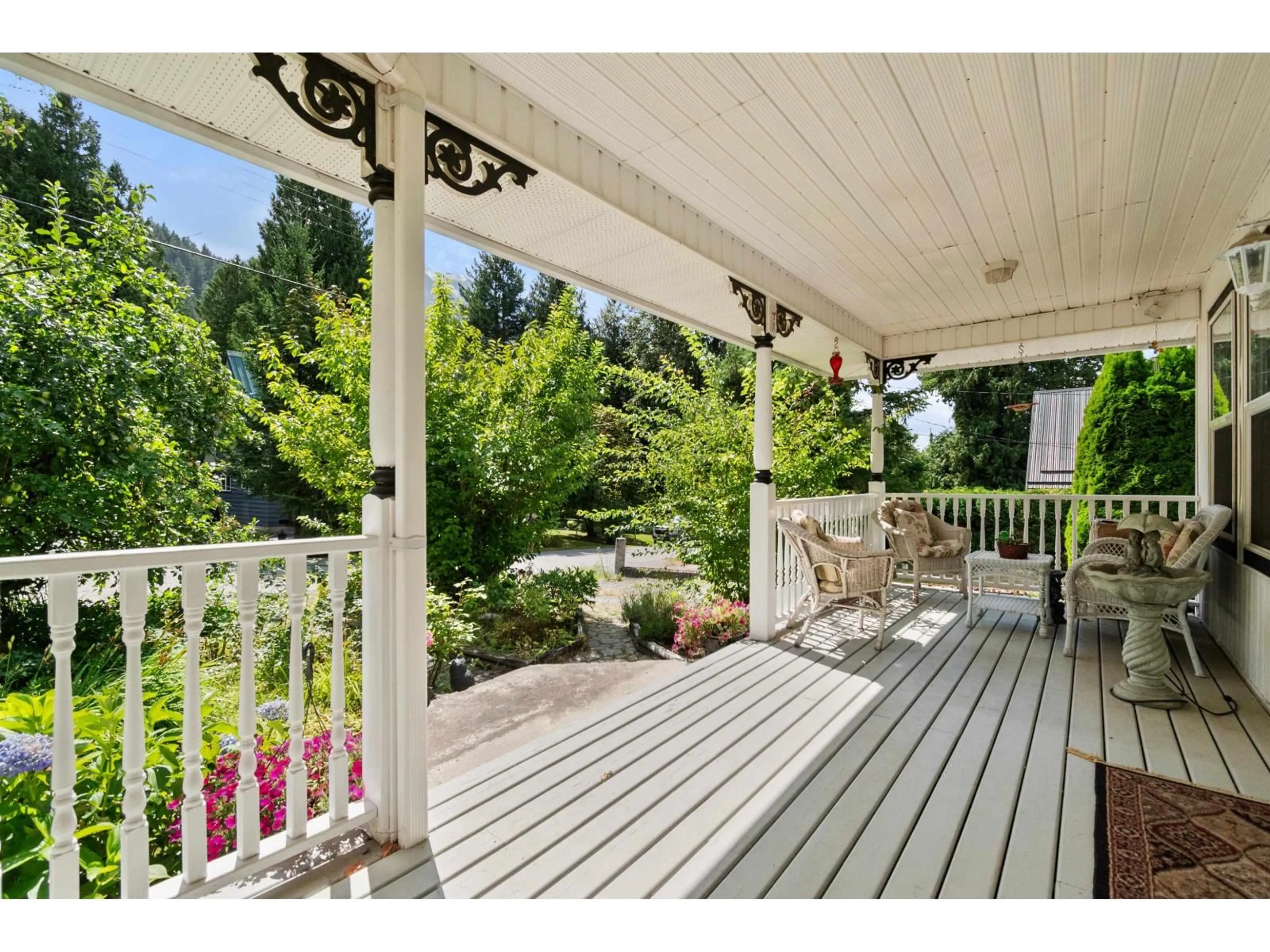 Patio, unknown for 66655 STEPHENS ROAD, Hope British Columbia V0X1L1