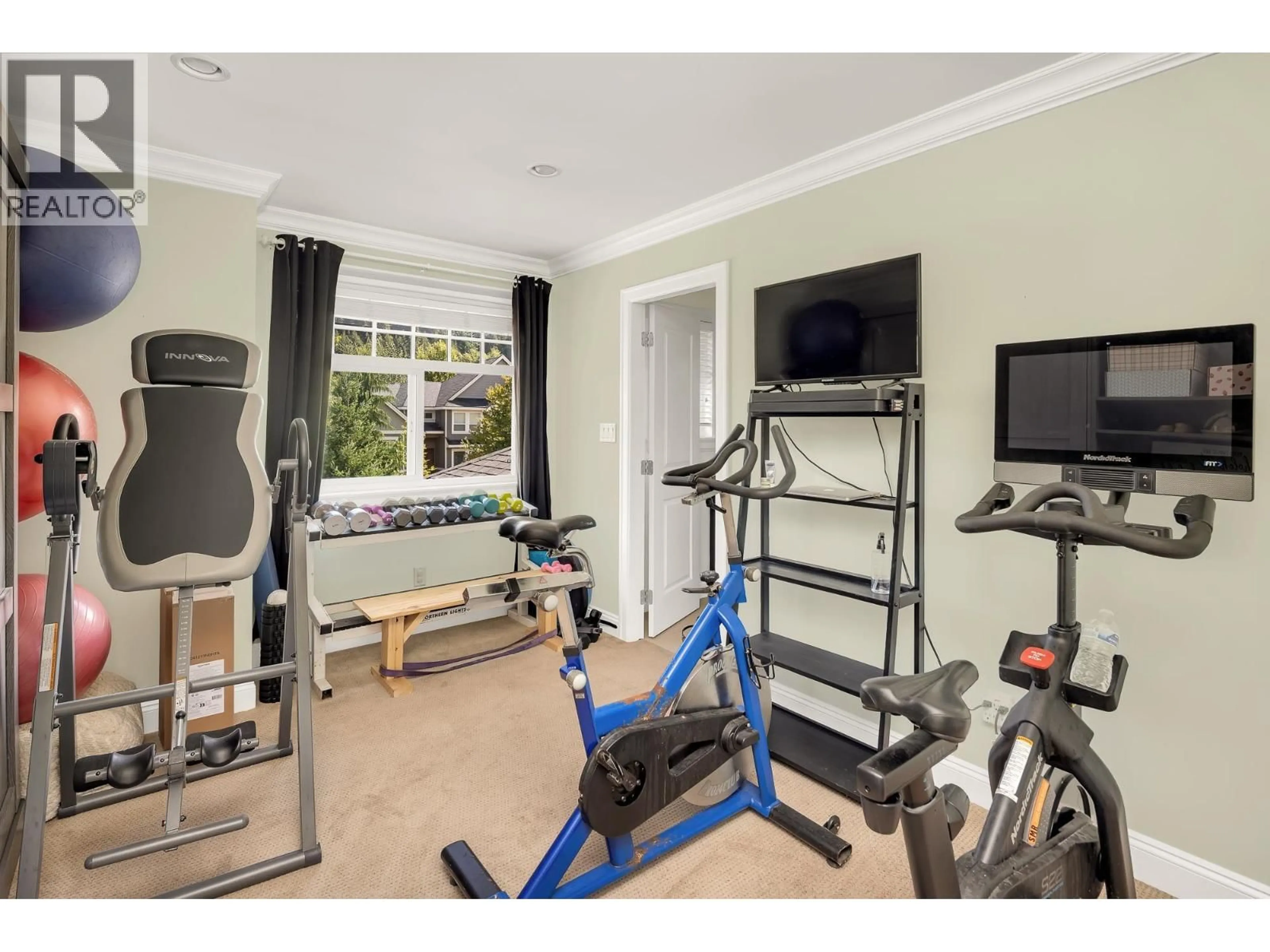 Gym or fitness room for 1020 JAY CRESCENT, Squamish British Columbia V8B0P2