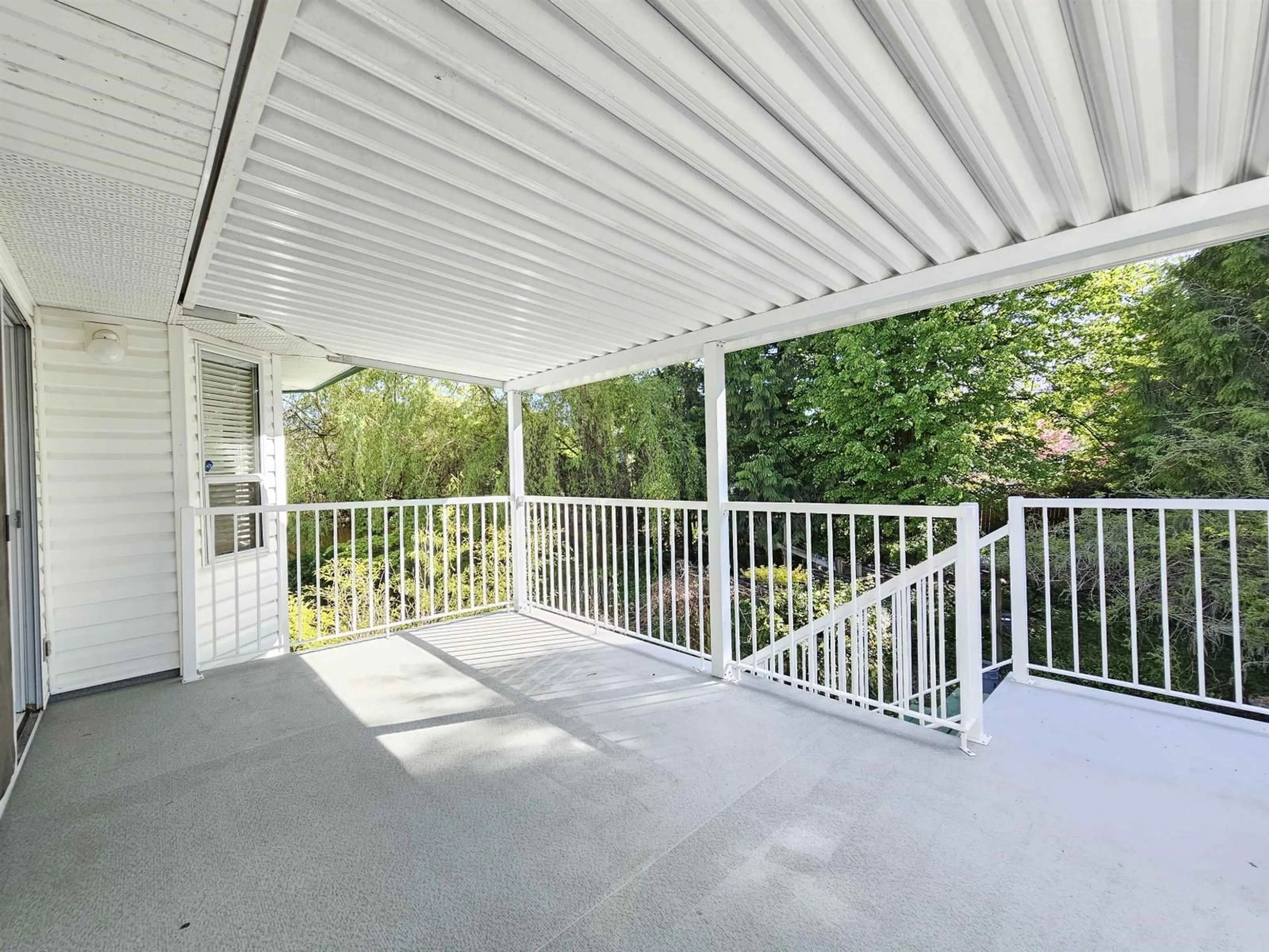 Patio, water/lake/river/ocean view for 8435 COX, Mission British Columbia V2V6V3