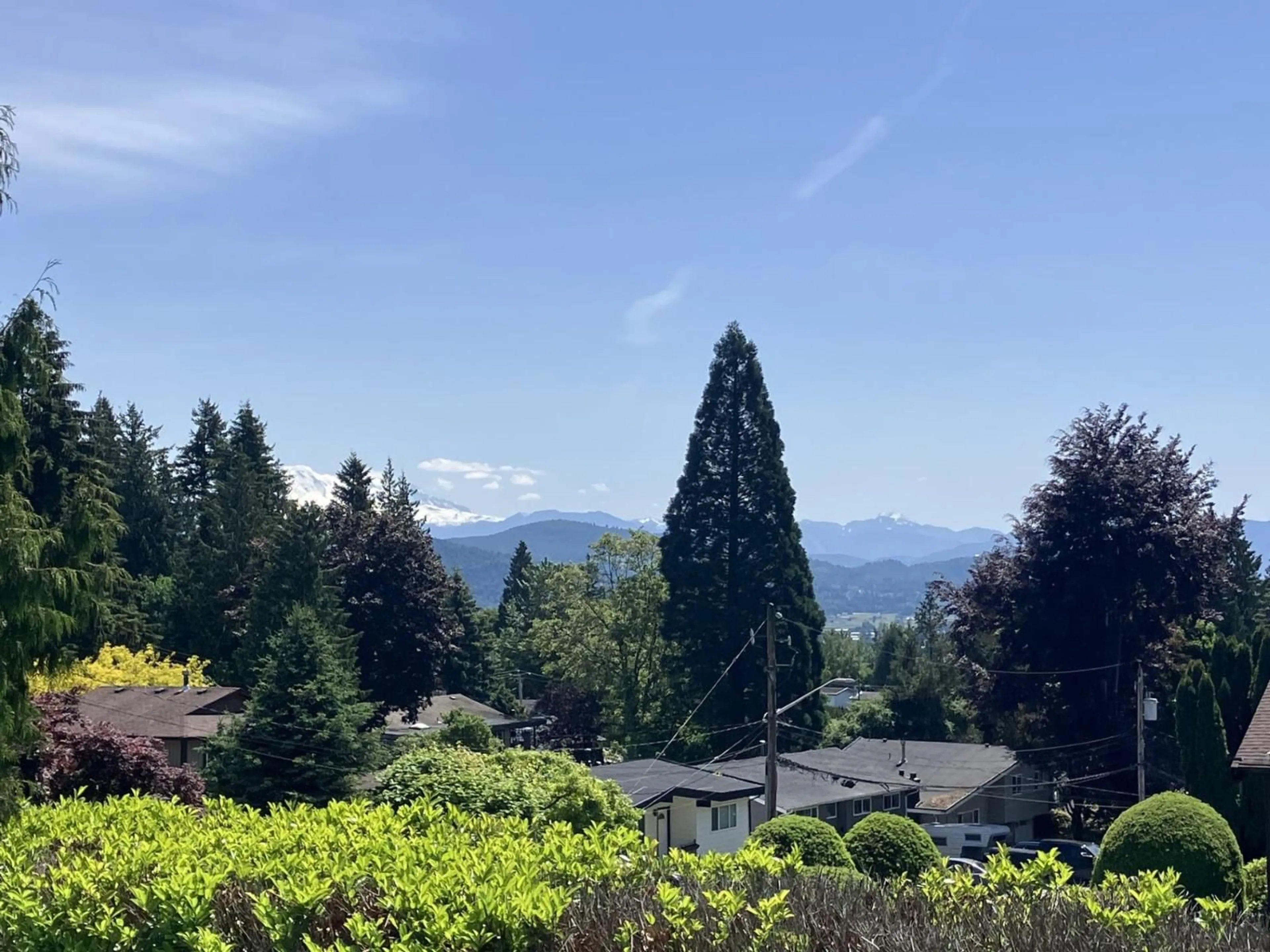 A pic from outside/outdoor area/front of a property/back of a property/a pic from drone, mountain view for 8119 BROWN, Mission British Columbia V2V4W2