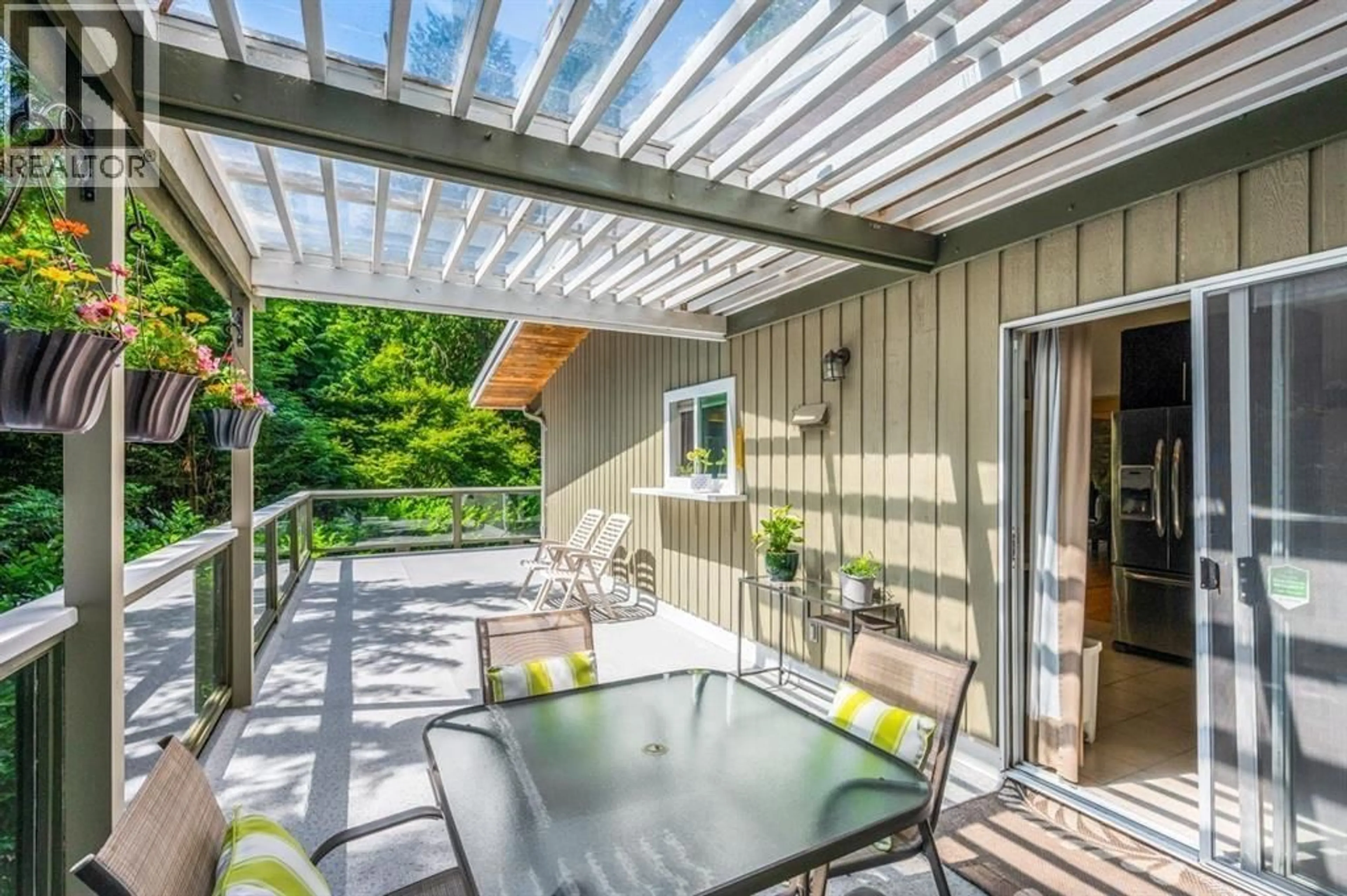 Patio, unknown for 2120 28TH STREET, West Vancouver British Columbia V7V4M3