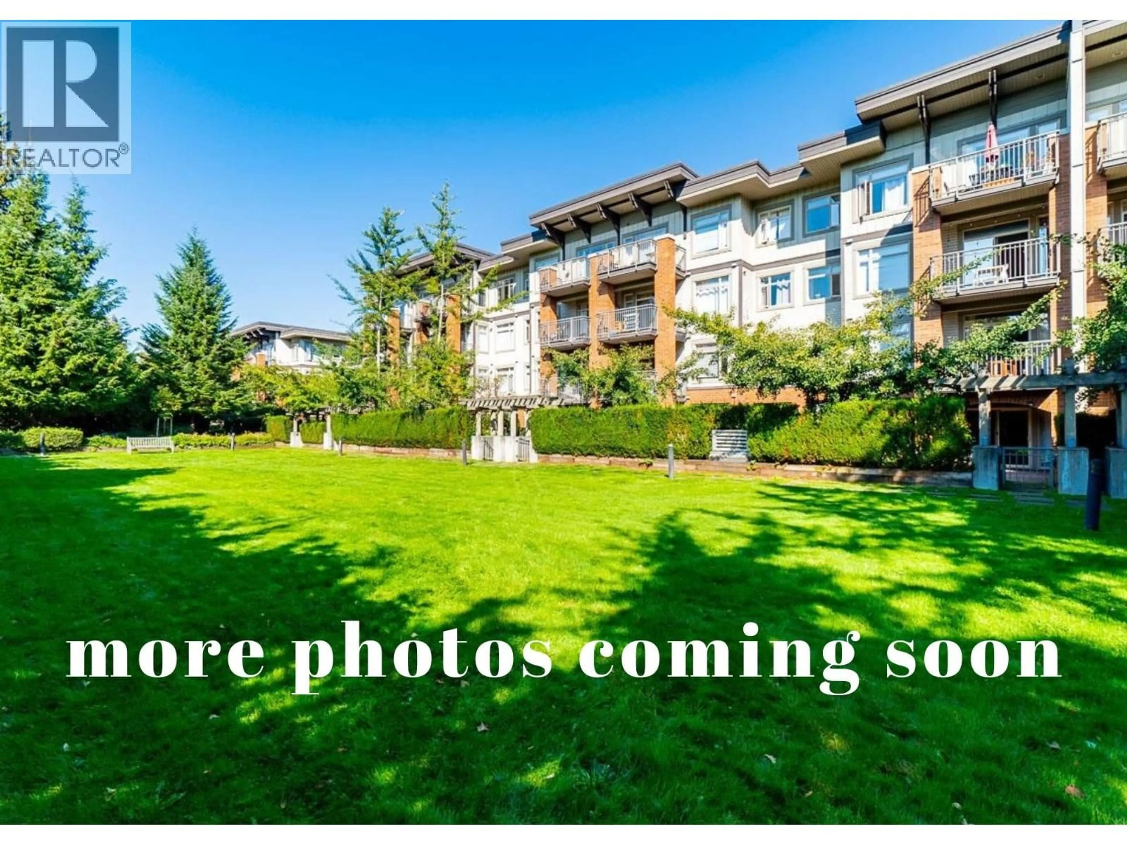 A pic from outside/outdoor area/front of a property/back of a property/a pic from drone, unknown for 302 - 2280 WESBROOK MALL, Vancouver British Columbia V6T2K3