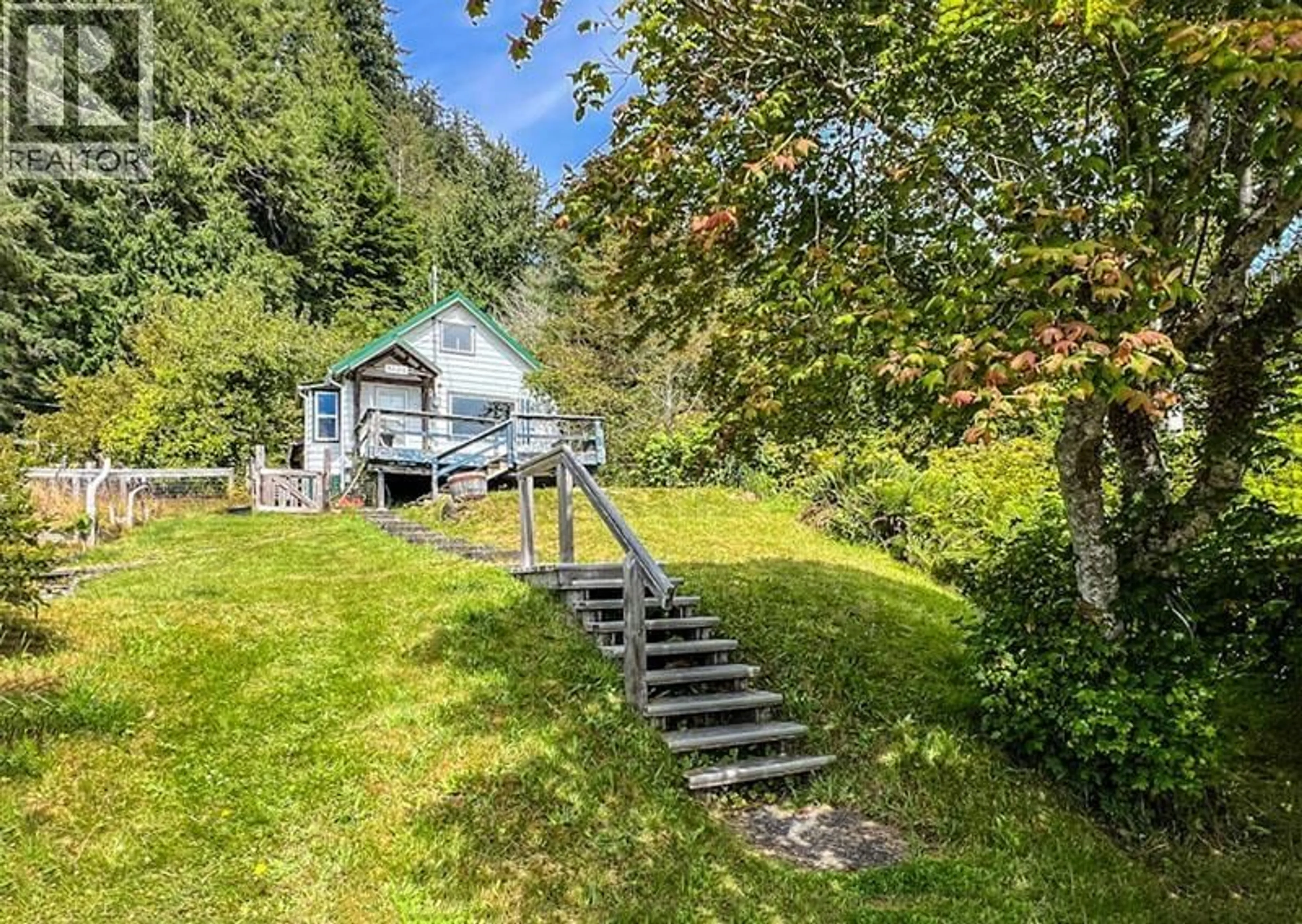 A pic from outside/outdoor area/front of a property/back of a property/a pic from drone, water/lake/river/ocean view for 3401 OCEANVIEW DRIVE, Daajing Giids City British Columbia V0T1S0