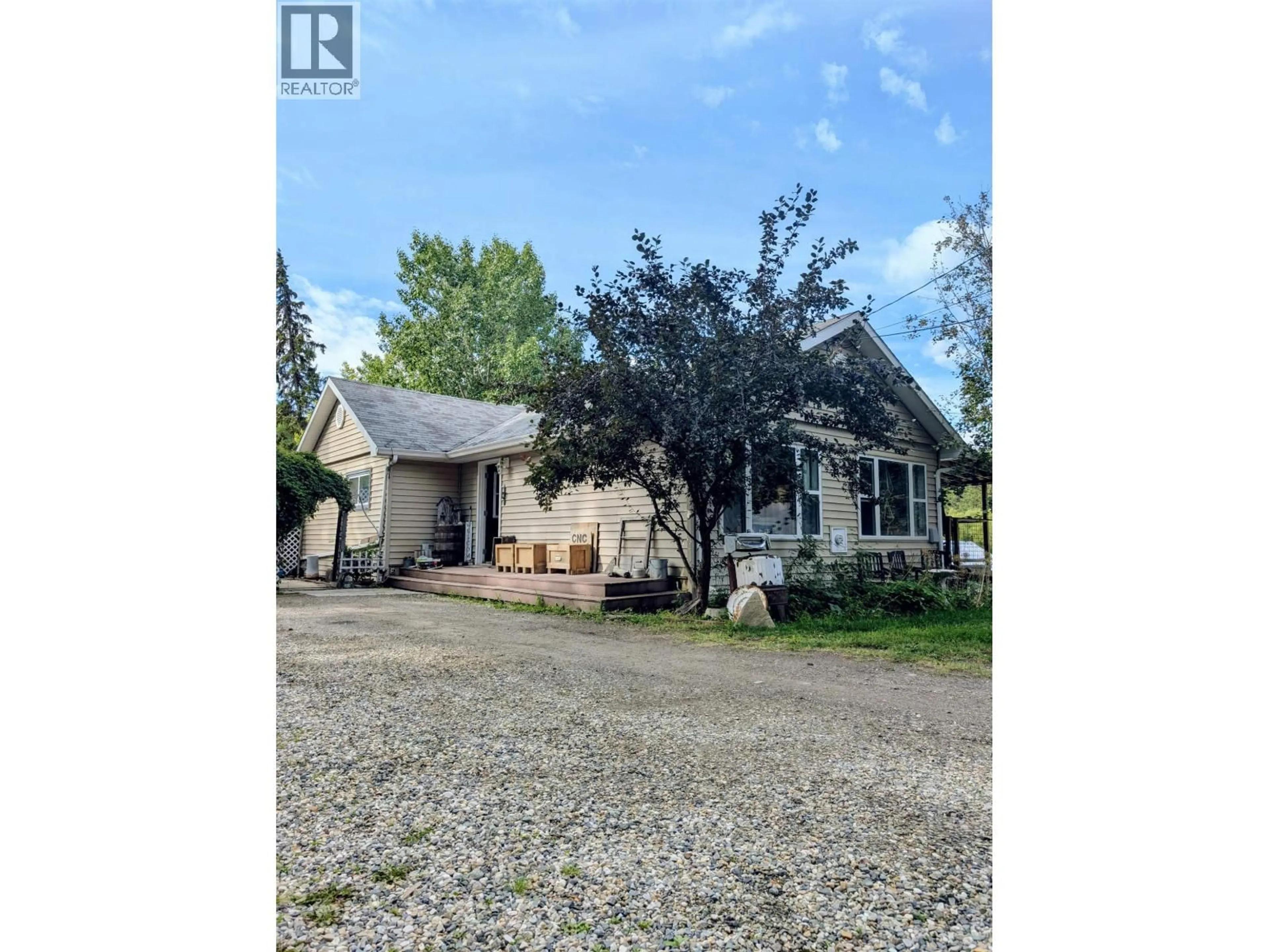 A pic from outside/outdoor area/front of a property/back of a property/a pic from drone, street for 1250 HODGSON ROAD, Chilcotin British Columbia V2G4X9