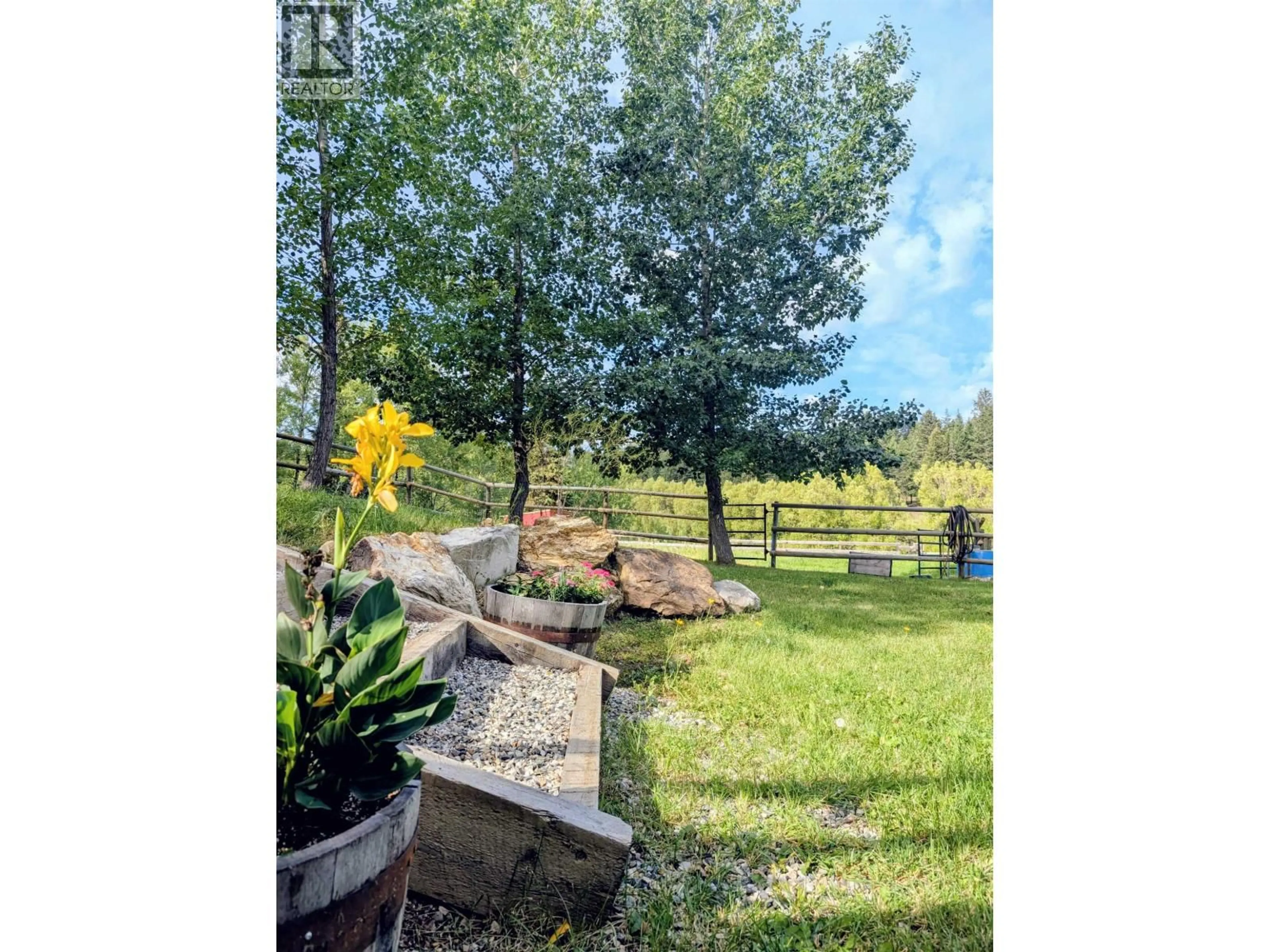 Unknown for 1250 HODGSON ROAD, Chilcotin British Columbia V2G4X9