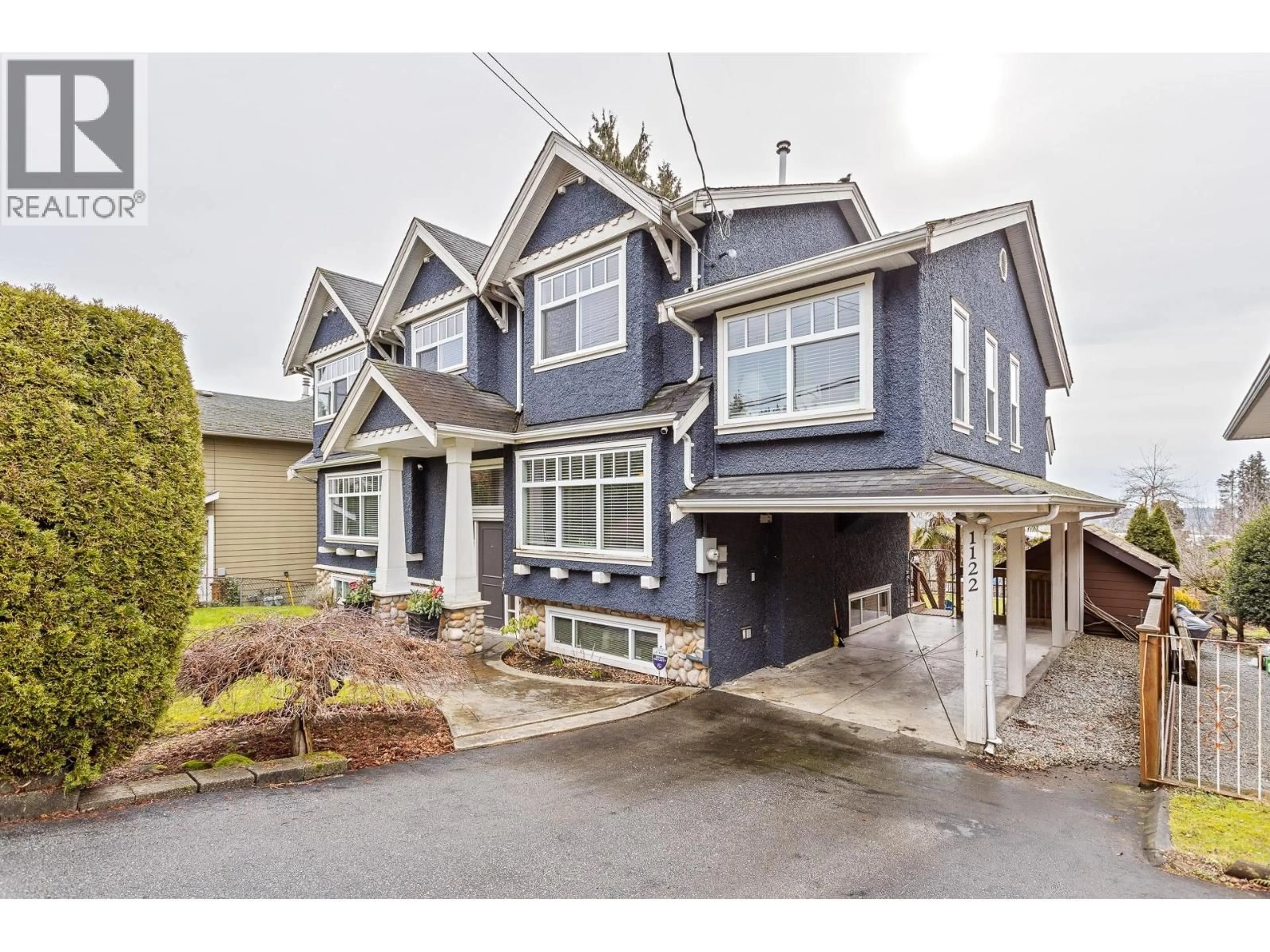 Home with vinyl exterior material, street for 1122 ROCHESTER AVENUE, Coquitlam British Columbia V3K2X4
