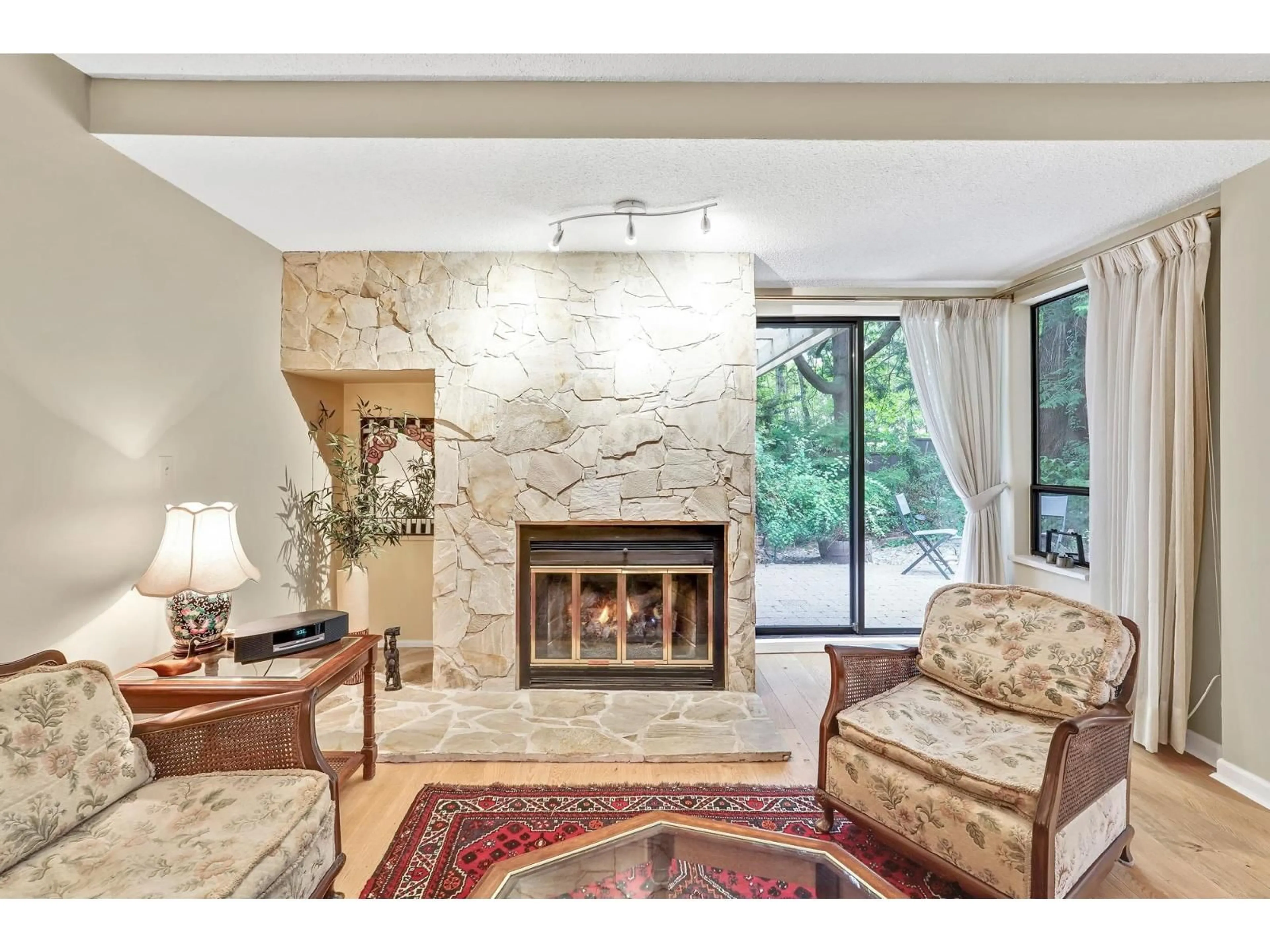 Living room with furniture, unknown for 103 - 12749 16, Surrey British Columbia V4A1N2