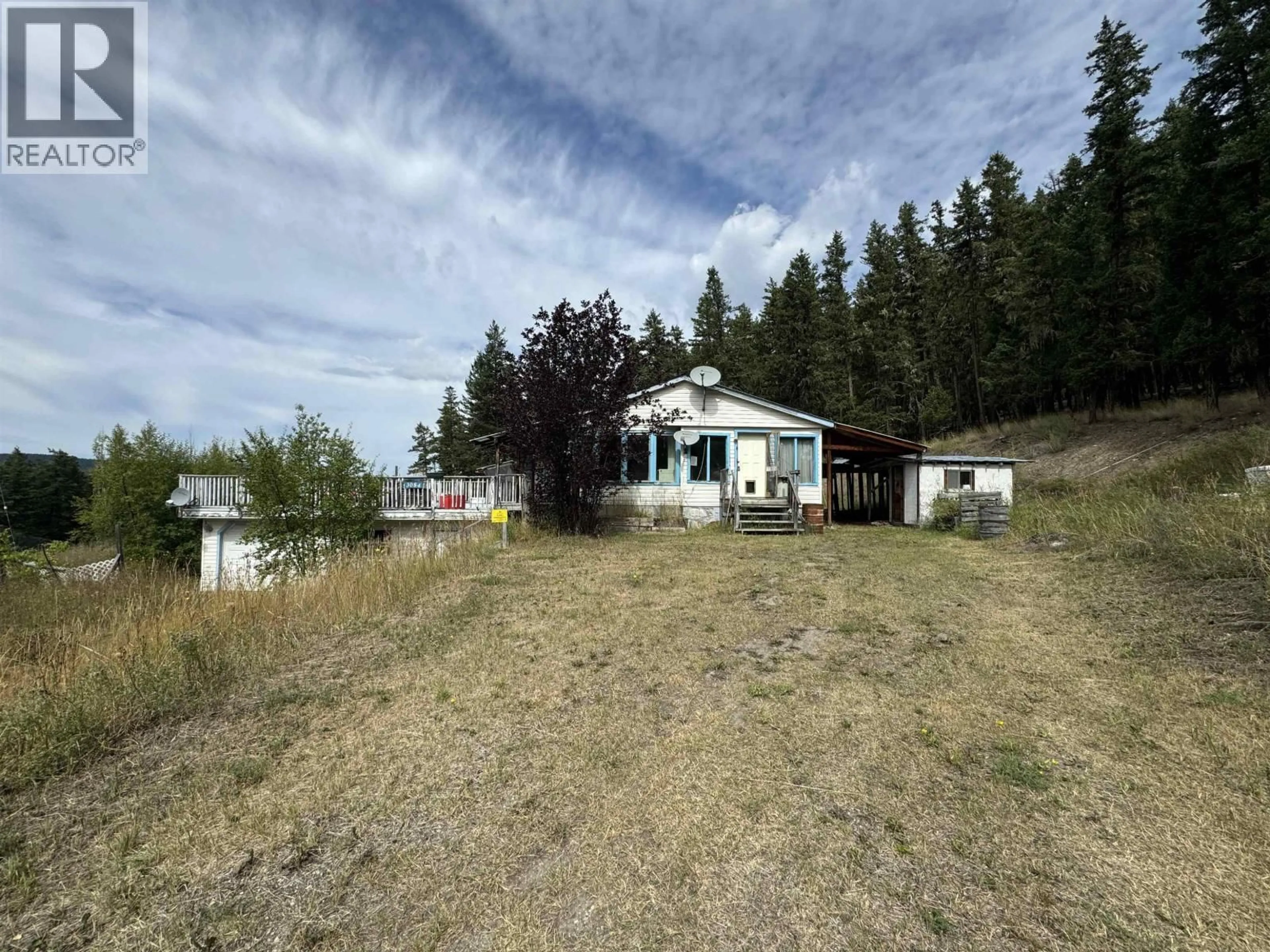 A pic from outside/outdoor area/front of a property/back of a property/a pic from drone, water/lake/river/ocean view for 3084 RODNEY ROAD, Williams Lake British Columbia V0K2G0
