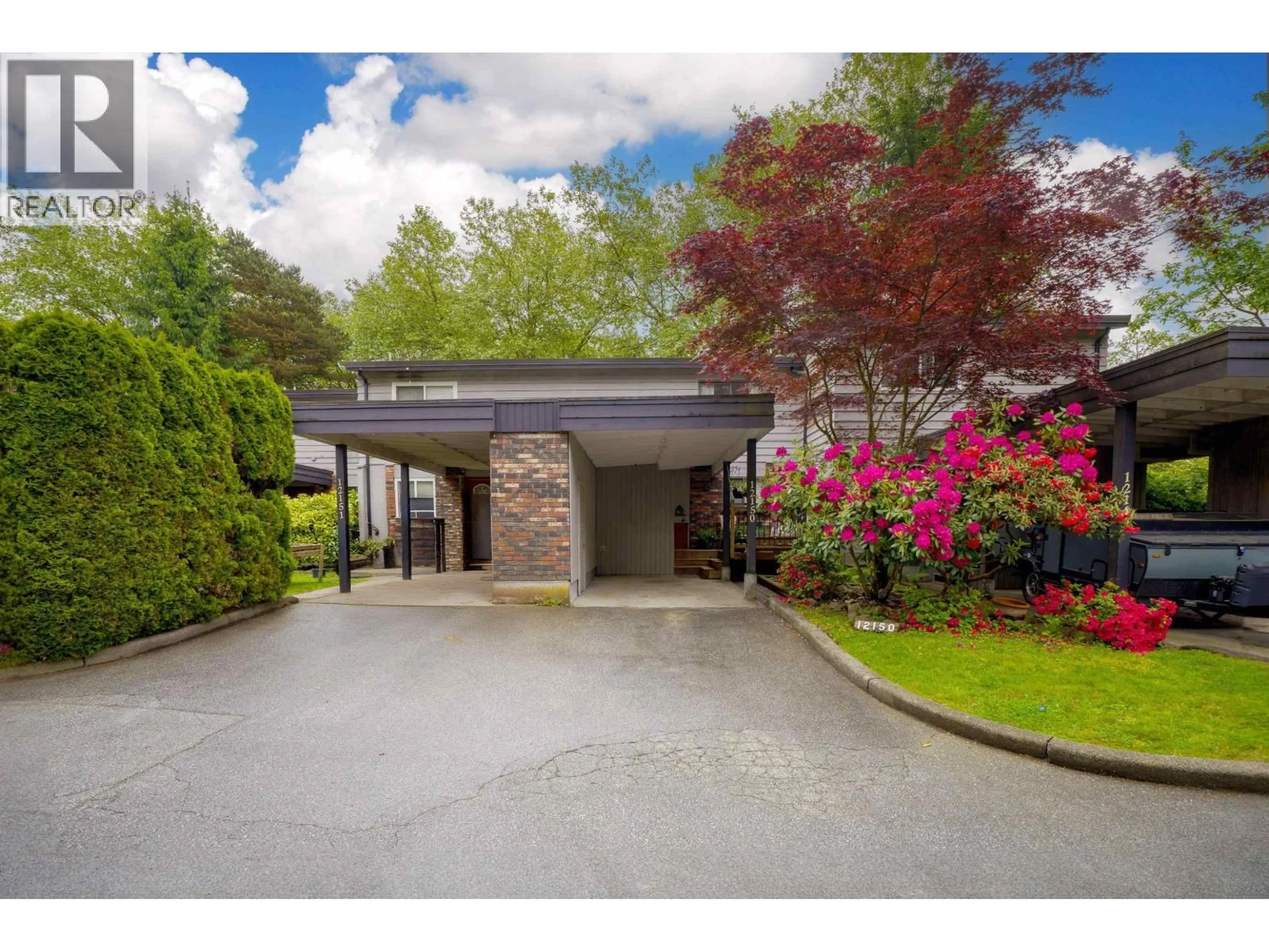 Indoor foyer for 12150 FABER CRESCENT, Maple Ridge British Columbia V2X8A1