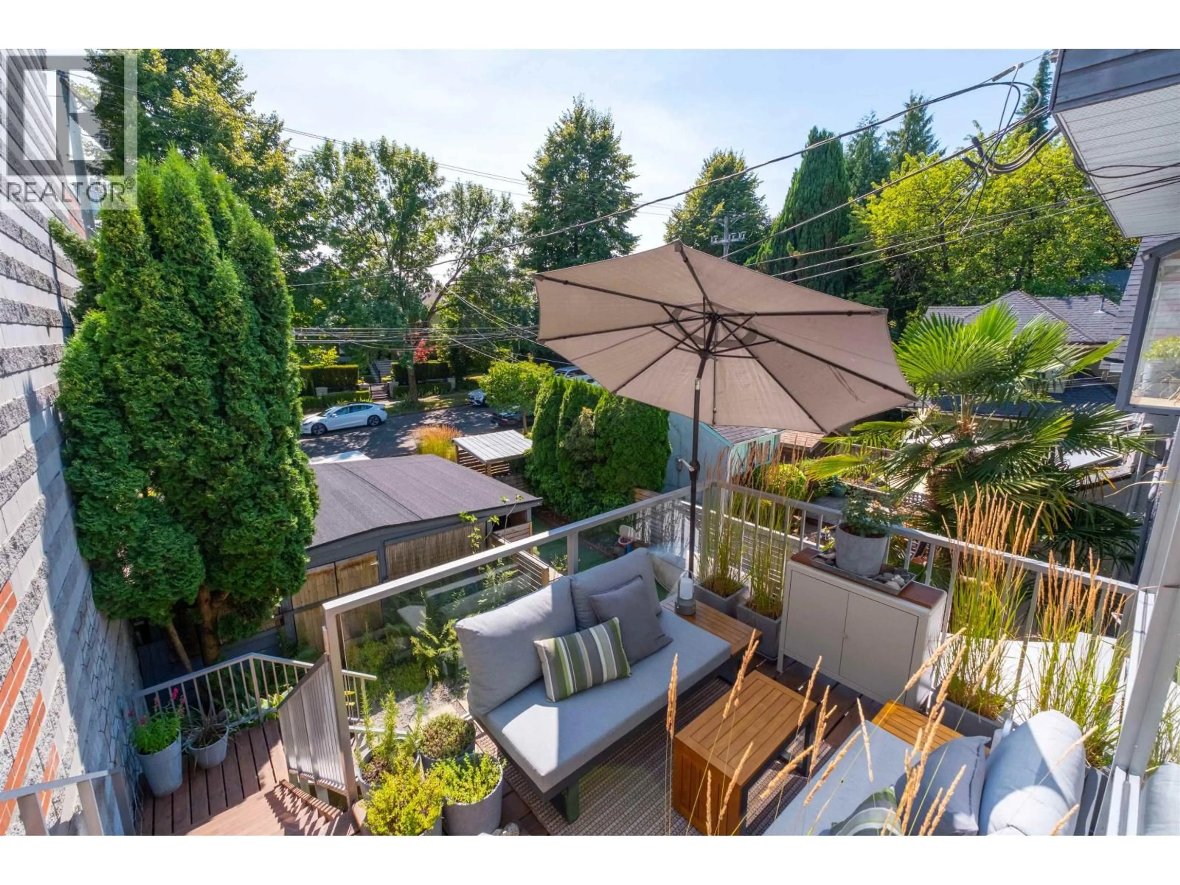 Patio, street for 3645 17TH AVENUE, Vancouver British Columbia V6S1A3