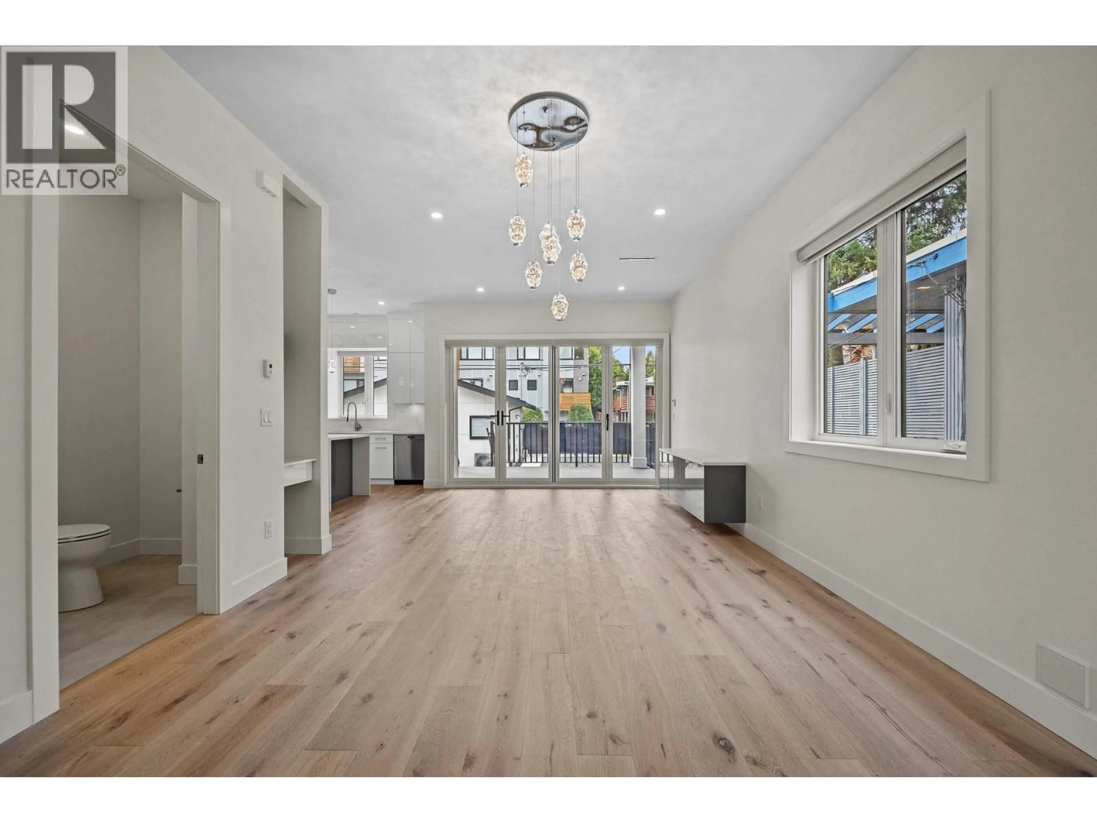 Indoor entryway for 6009 FREMLIN STREET, Vancouver British Columbia V5Z3W8