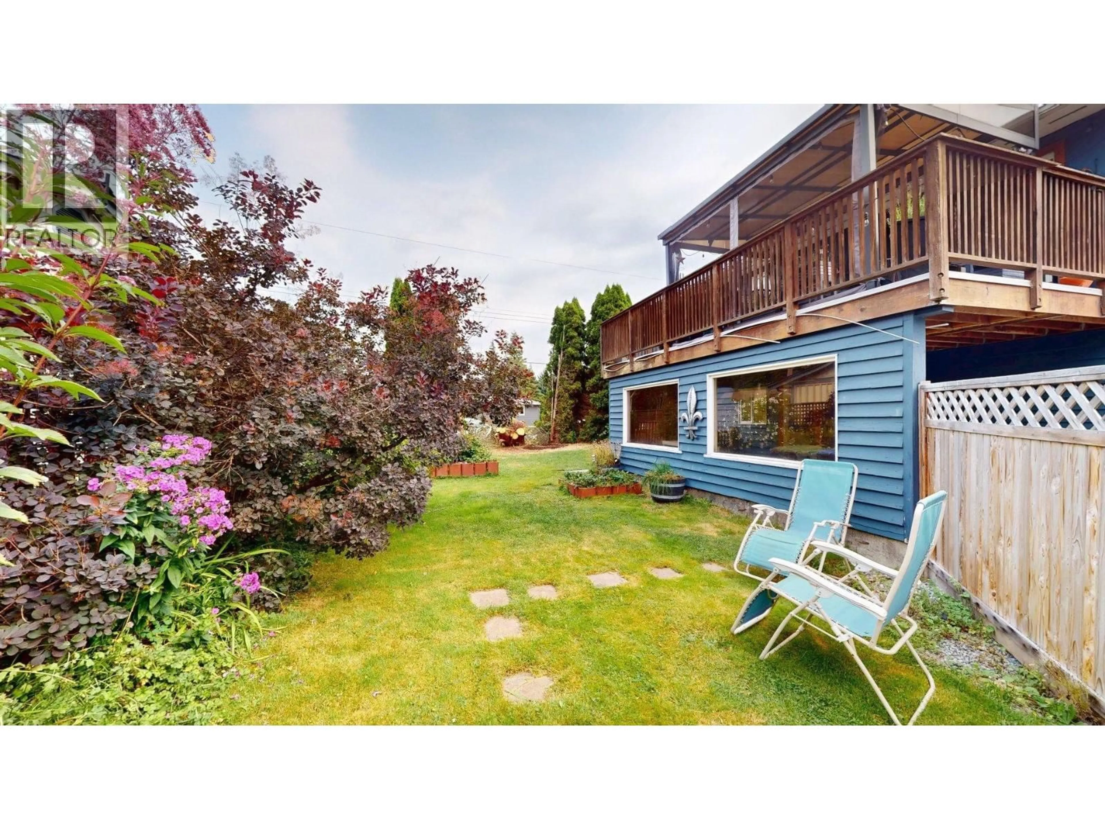 Patio, water/lake/river/ocean view for 41599 COTTONWOOD ROAD, Squamish British Columbia V0N1H0